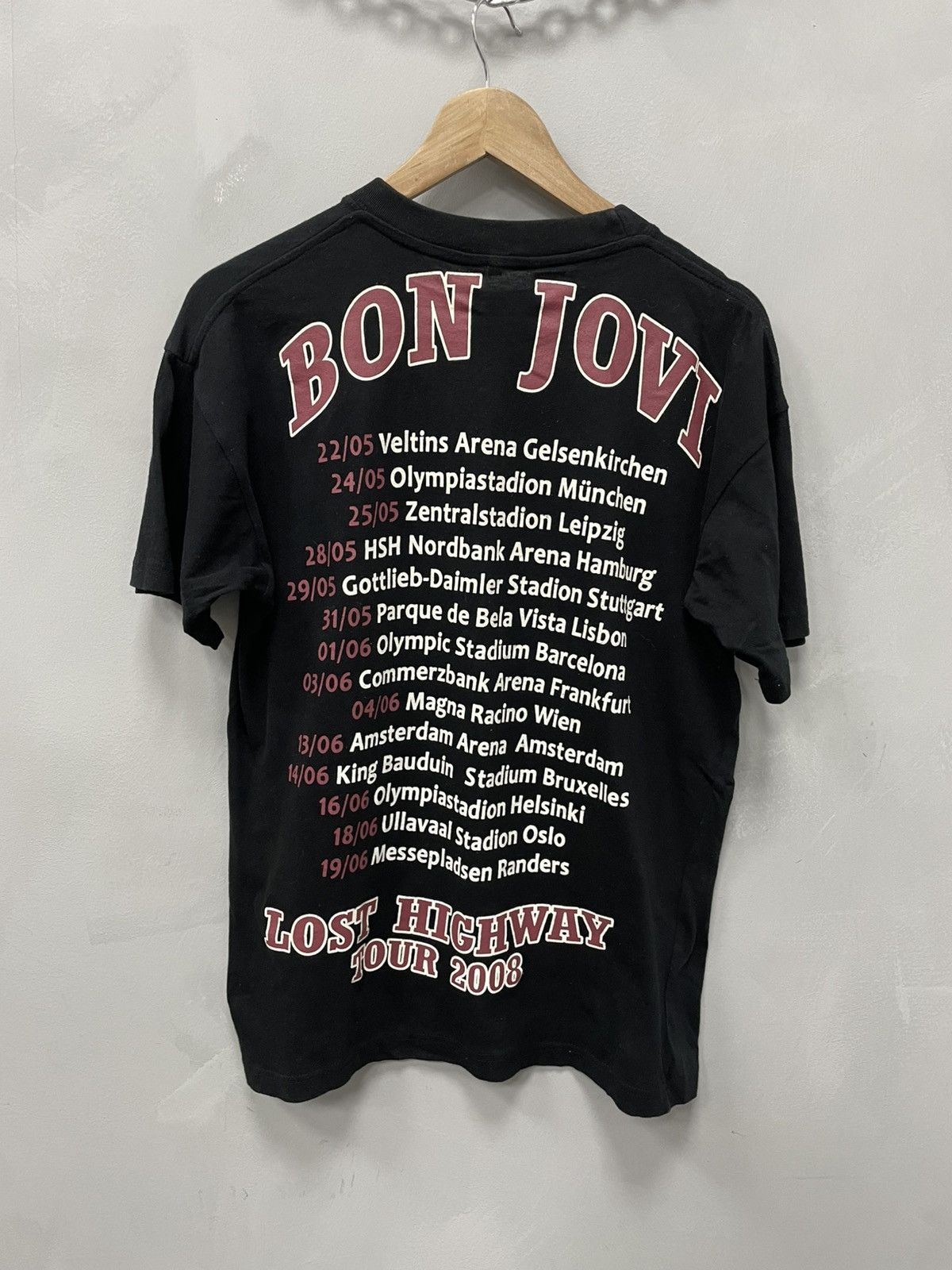 Bon Jovi × Vintage VINTAGE ROCK BAND BONJOVI 2008 tour tee T shirt Size US M / EU 48-50 / 2 - 5 Thumbnail