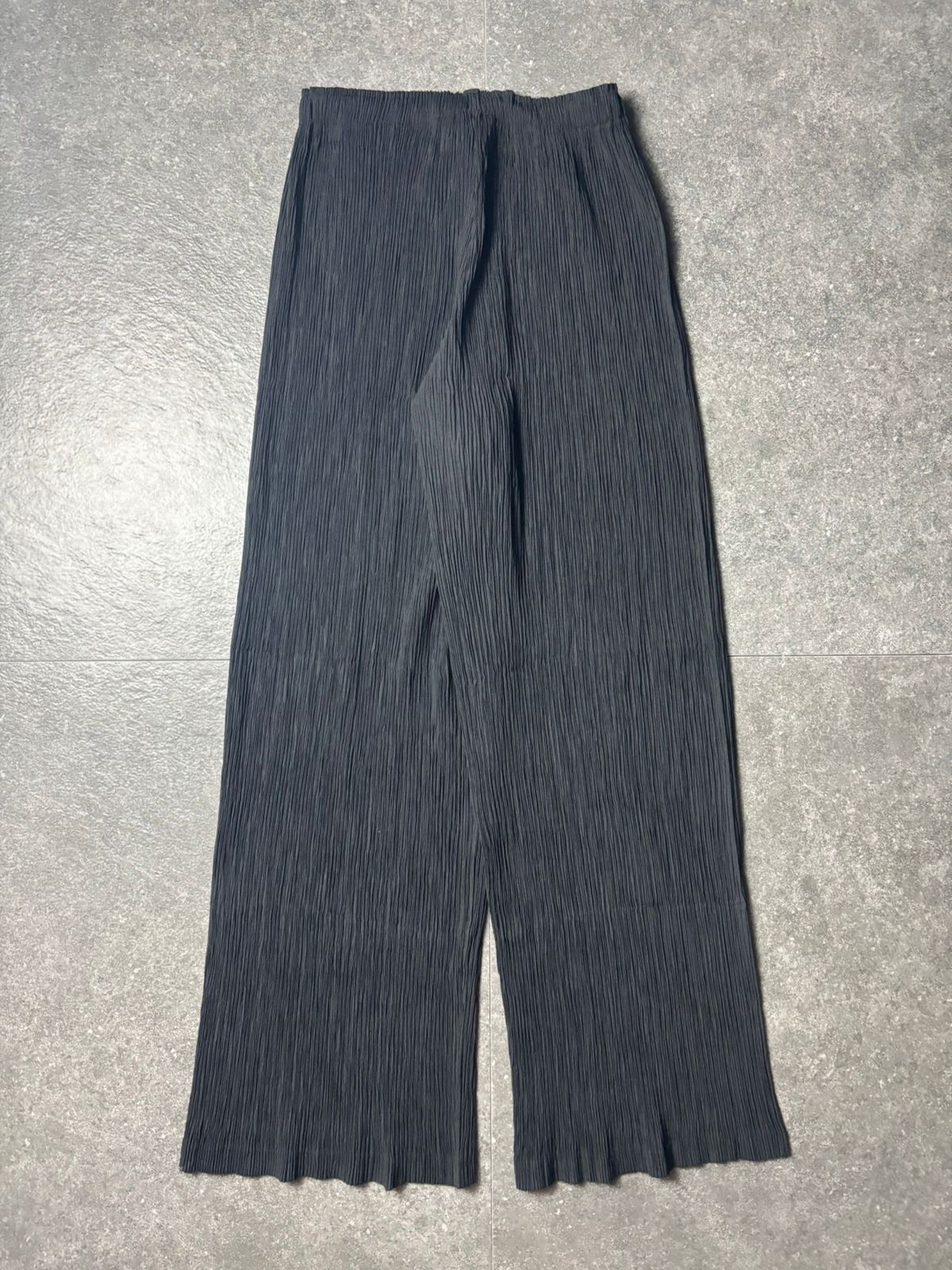 Issey Miyake AW2004 Issey Miyake White Label Pleated Baggy Pants Size US 31 - 6 Thumbnail