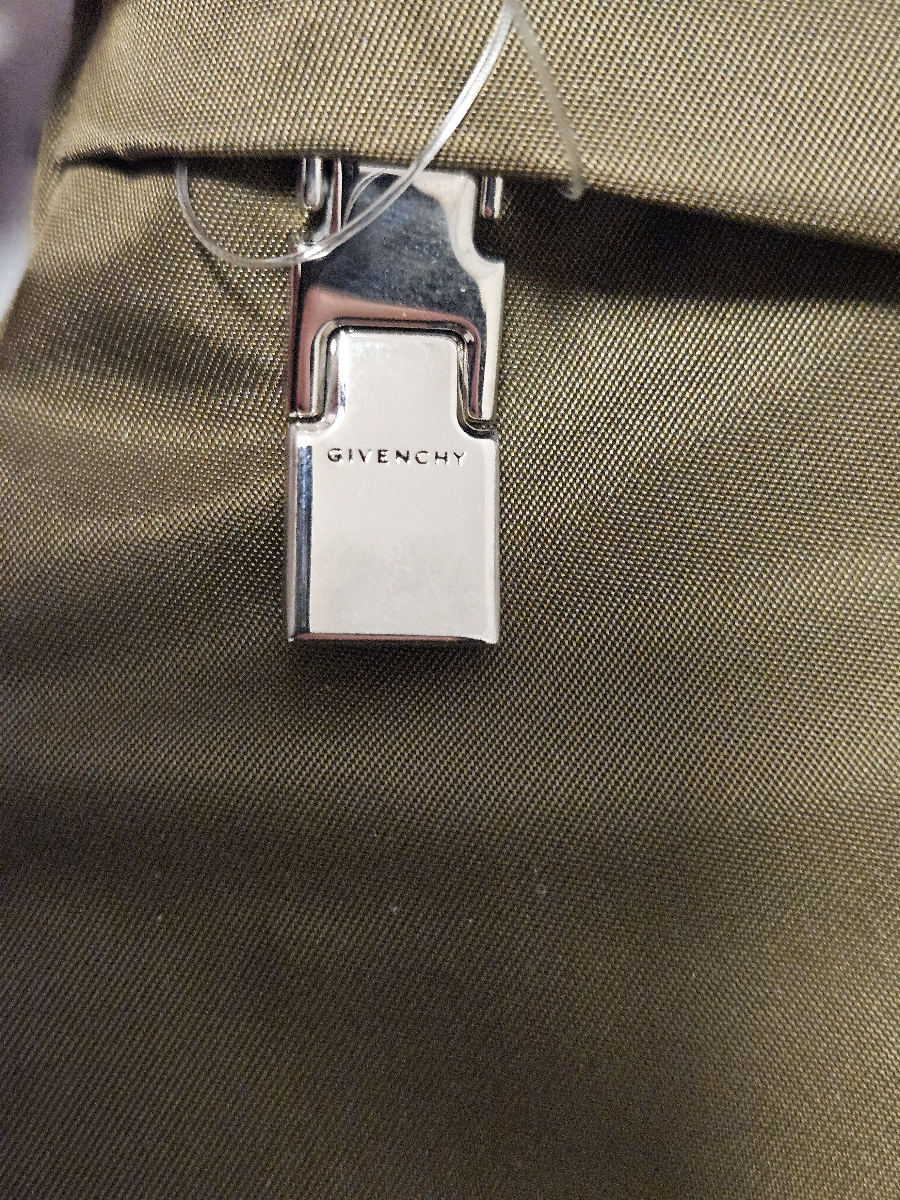 Givenchy 4G Light Nylon Pouch - UNISEX Size ONE SIZE - 8 Thumbnail