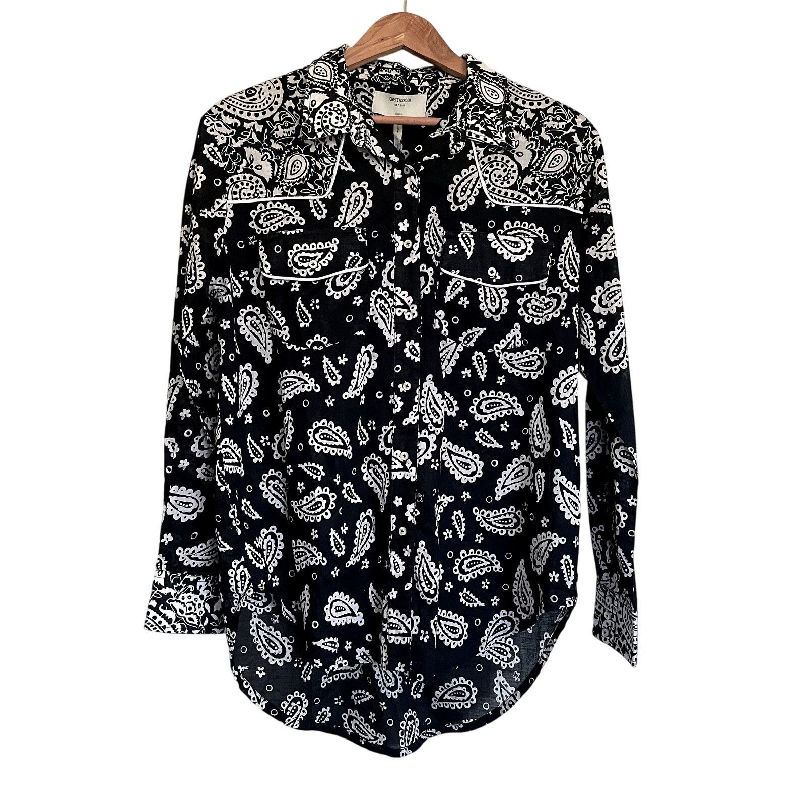 One Teaspoon NWT $167 One Teaspoon x Free People Batik Paisley Buttondown Size XS / US 0-2 / IT 36-38 - 1 Thumbnail