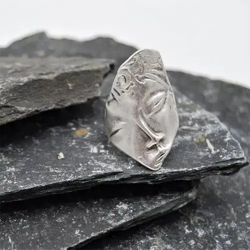 Handmade × Jewelry Abstract Face Ring Silver Modern Human Art Tribal Size ONE SIZE - 3 Thumbnail
