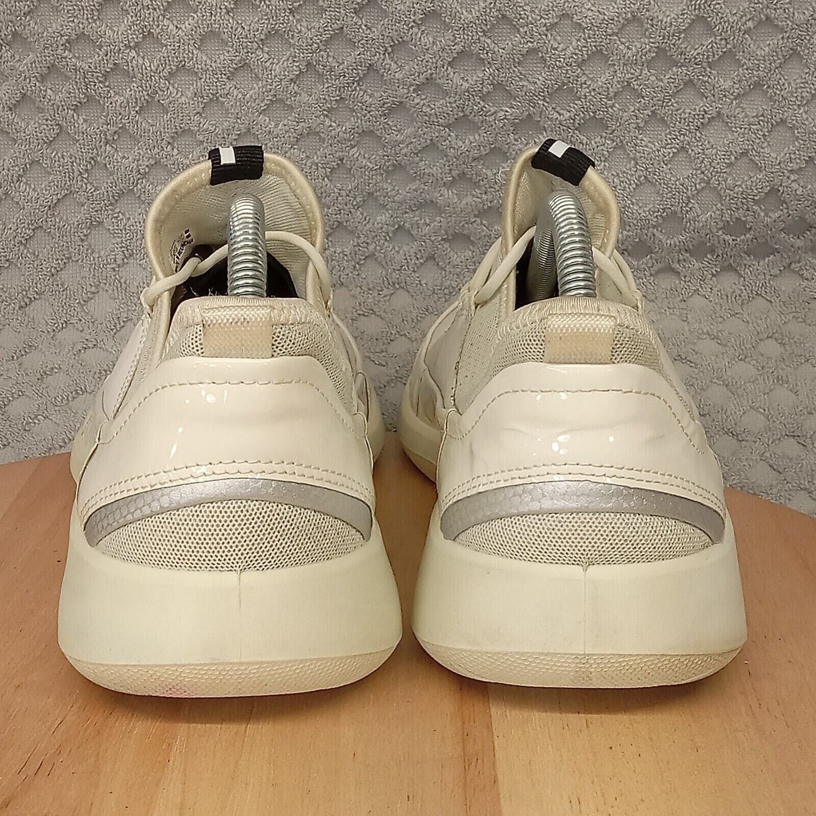 Ecco Ecco Soft 5 White Leather Toggle Sneakers Women’s EU 42 US 9 Size US 9 / IT 39 - 4 Thumbnail