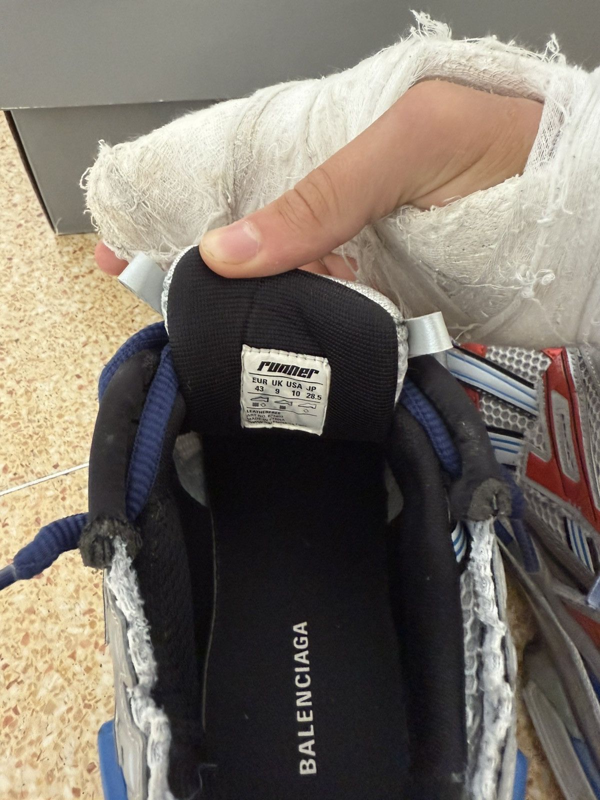 Balenciaga balenciaga runners Size US 10.5 / EU 43-44 - 8 Thumbnail