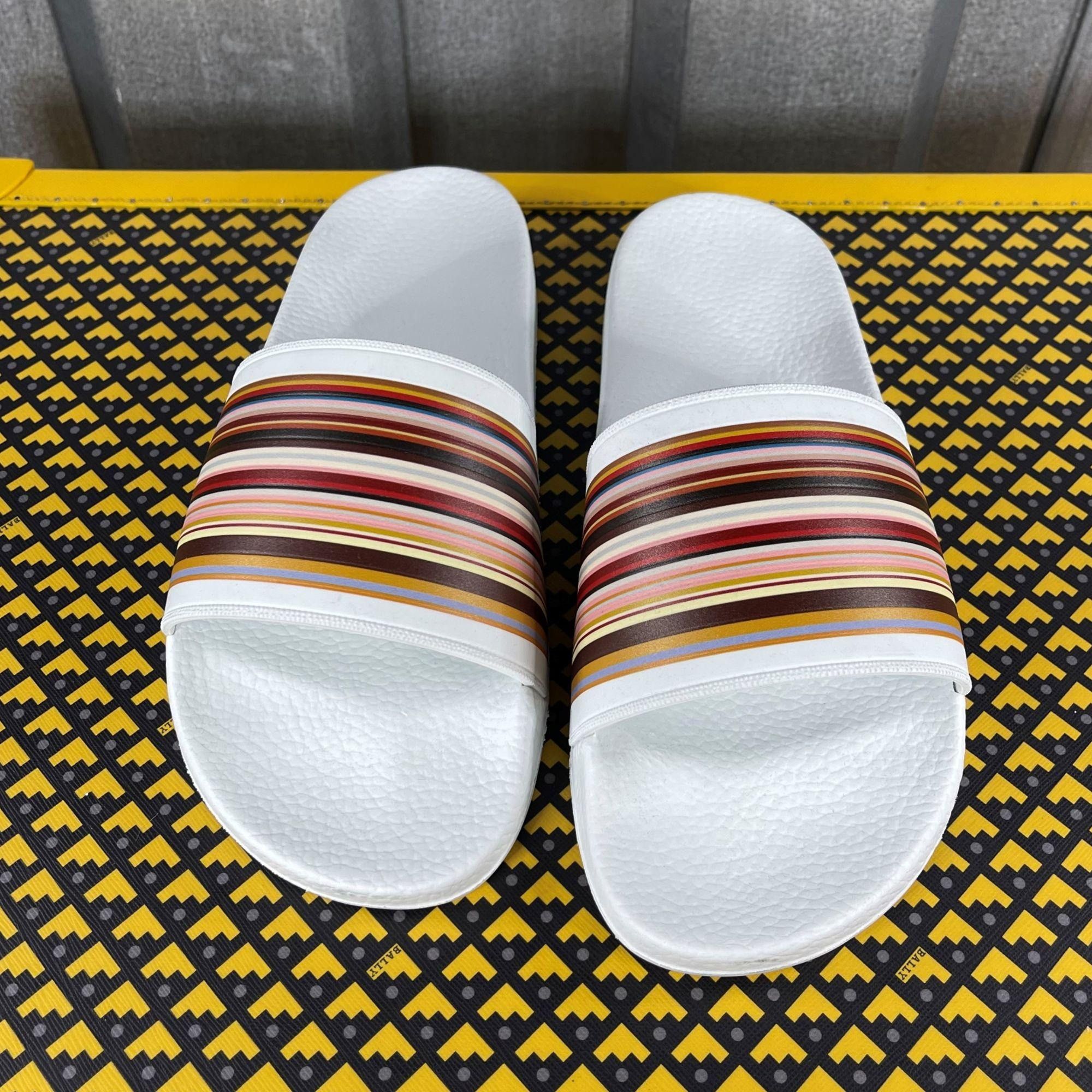 Paul Smith Paul Smith Ruben White Polyurethane Slides US 9 Size US 9 / EU 42 - 2 Thumbnail