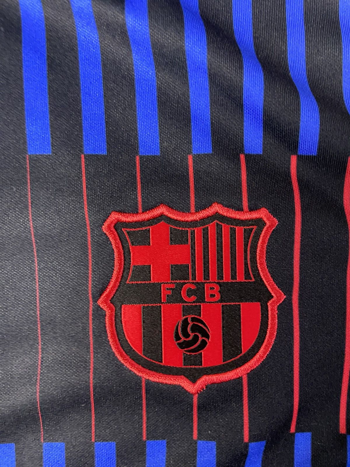 Nike Nike FC Barcelona Pre-Match Away Academy Pro Training jersey Size US S / EU 44-46 / 1 - 4 Thumbnail