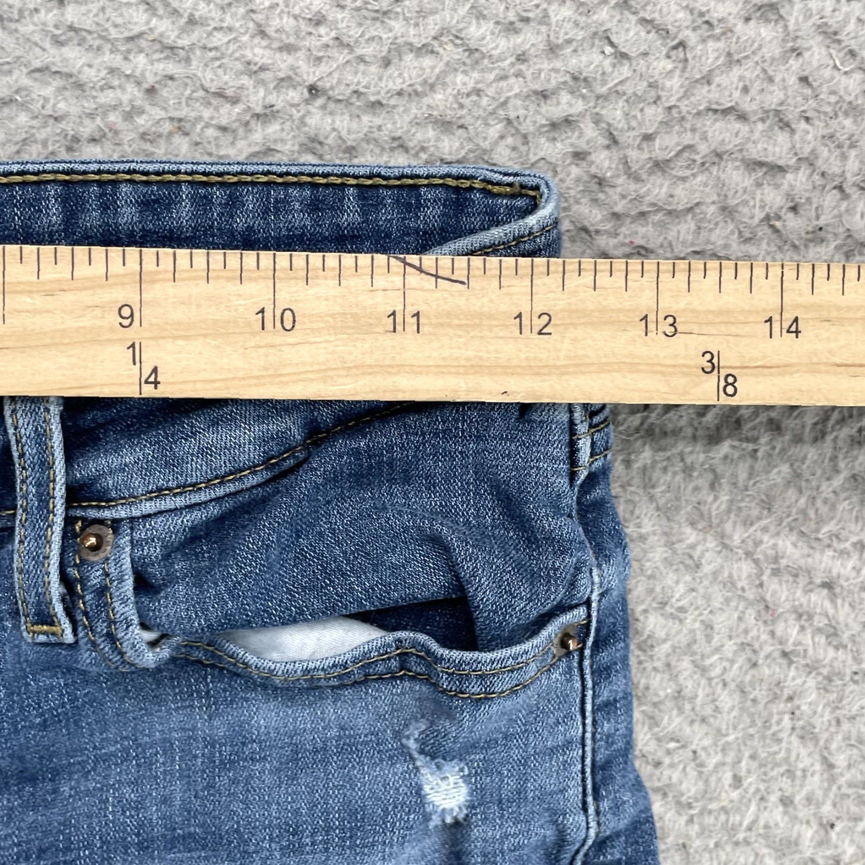 Levi's Levi's Denim Jean Shorts Lot 2 Women 24 Slim Bermuda Cut-Off Preppy Y2K 90's Retro Academia Blue 5-Pocket Size 42" / US 20 - 4 Thumbnail