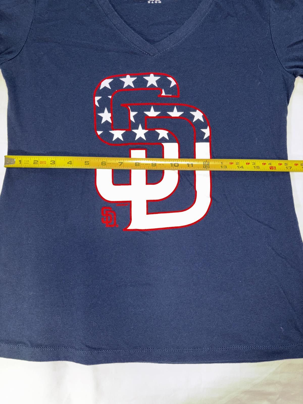 MLB San Diego Padres Women's V-Neck Tee - Patriotic Design Size XL / US 12-14 / IT 48-50 - 8 Thumbnail