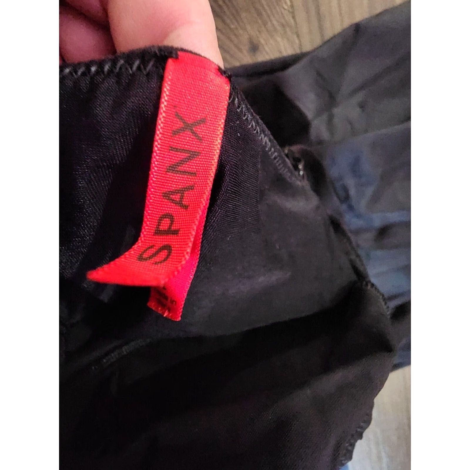 Spanx SPANX Black Slimming Mini Dress Size L Women Size L / US 10 / IT 46 - 4 Thumbnail