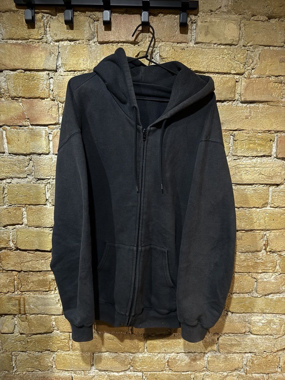 Balenciaga balenciaga barbie zip hoodie Size US S / EU 44-46 / 1 - 1 Thumbnail