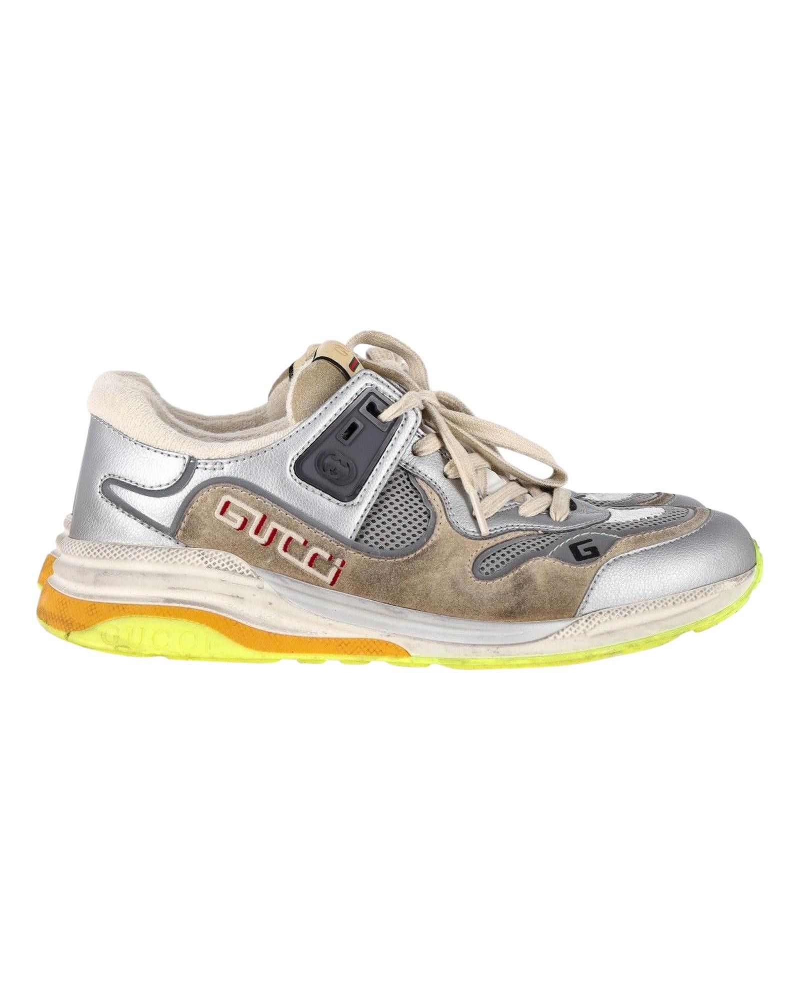 image of Gucci Silver Leather Retro Sneakers With Suede Trims And Brand Accents in Metallic/Silver (Size 10)