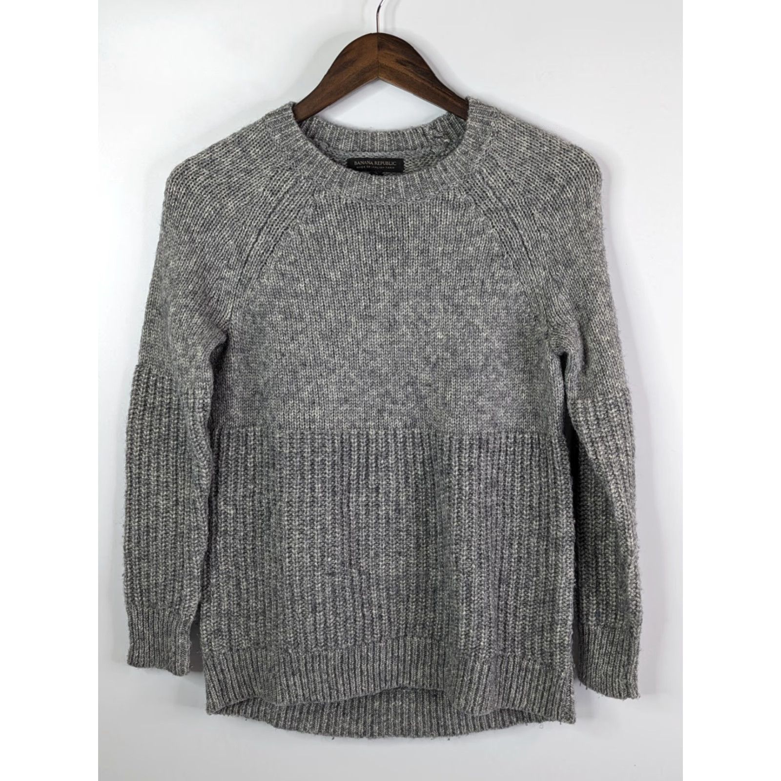 Banana Republic Banana Republic Wool Blend Grey Hi-Low Hem Sweater Womens XS Cable-Knit Pullover Knit Crew Neck Fall Spring Winter Solid Pattern Vintage: No Size XS / US 0-2 / IT 36-38 - 2 Thumbnail