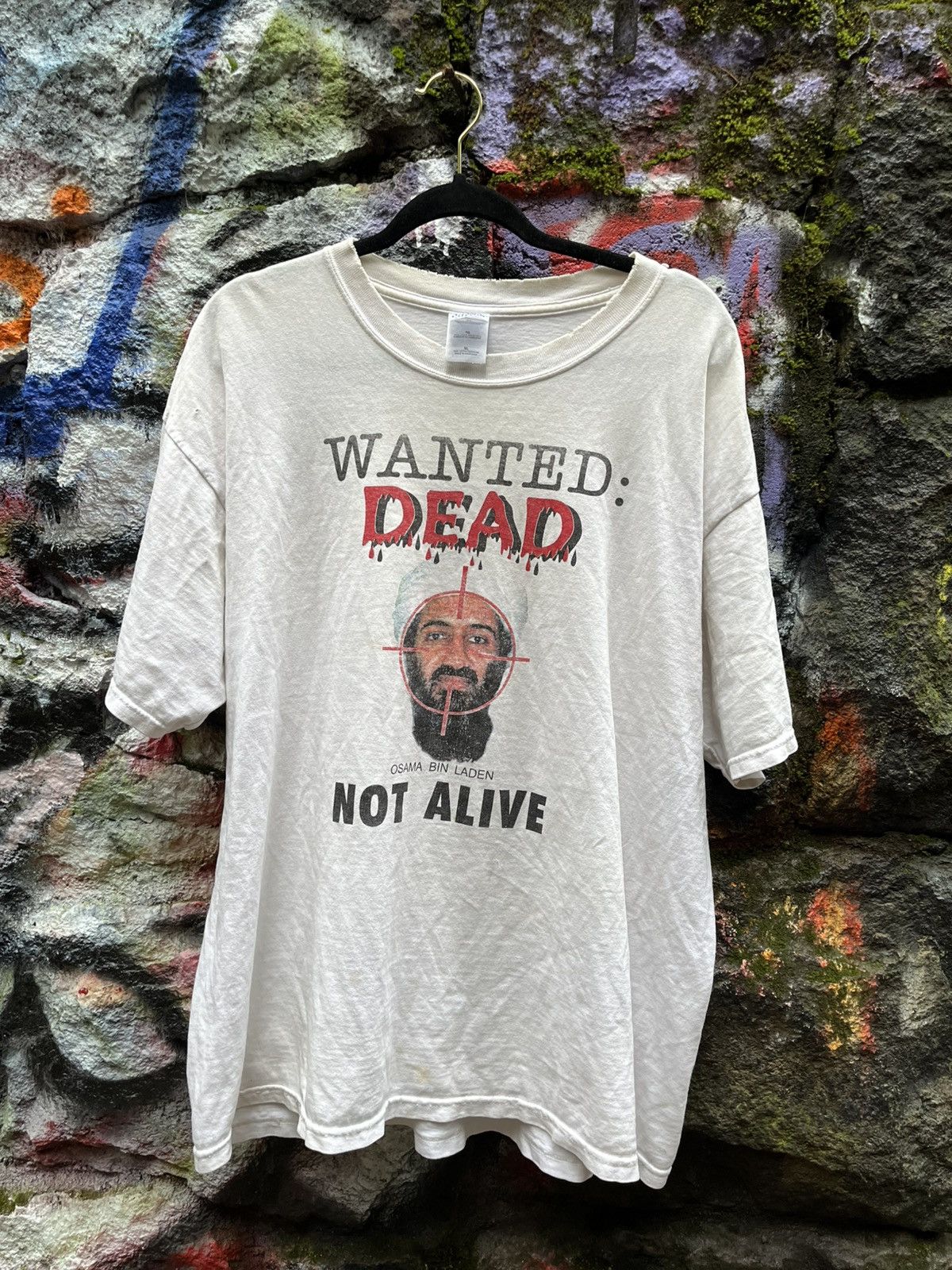 American Apparel × Vintage Vintage Wanted Tee Size US L / EU 52-54 / 3 - 1 Thumbnail