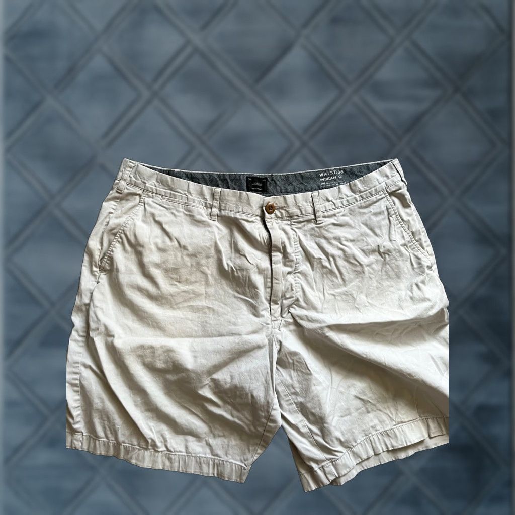 J.Crew J. Crew Solid Shorts Men’s 38 Ivory Cotton Twill 9” Inseam Size US 38 / EU 54 - 1 Thumbnail