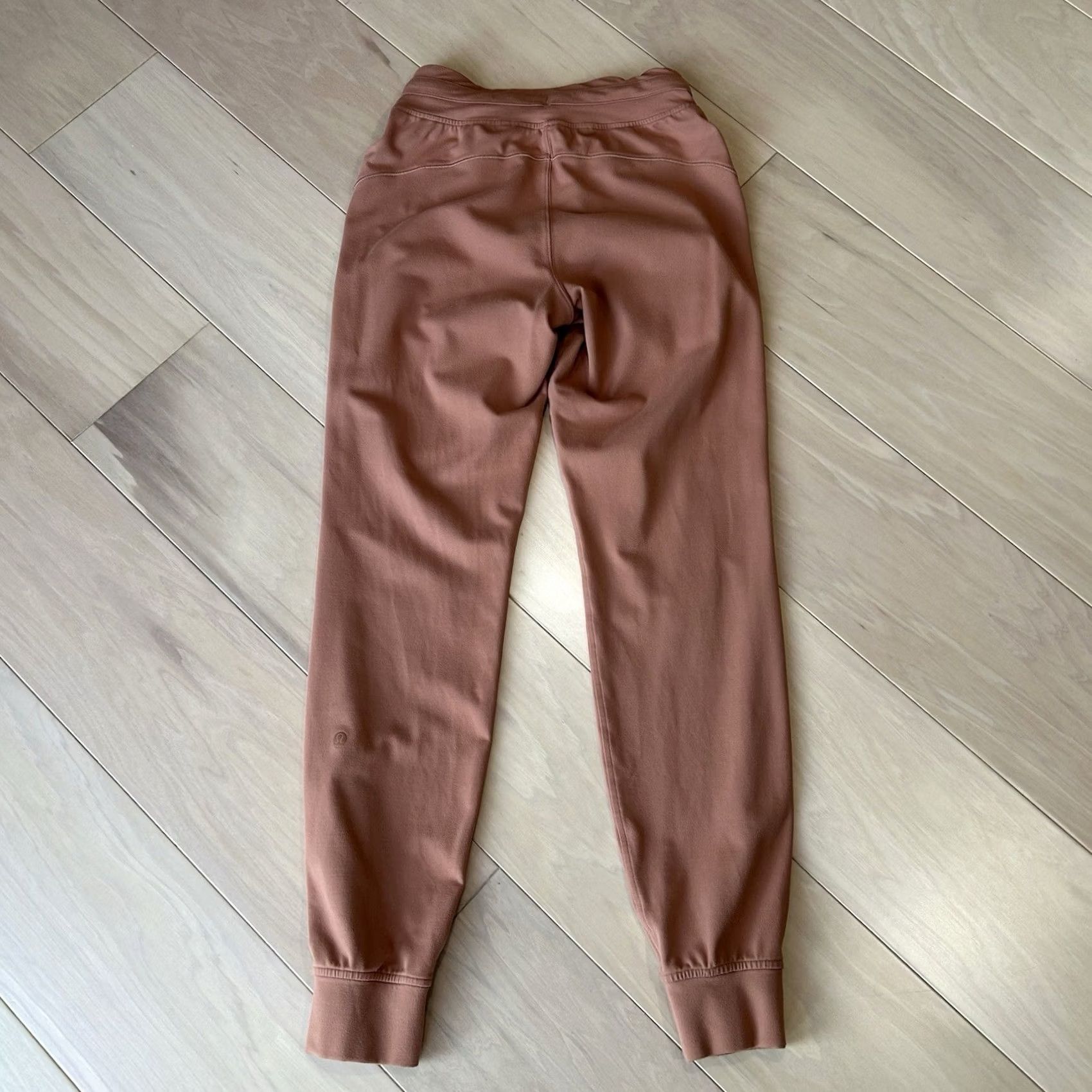 Lululemon Lululemon Ready to Rulu Jogger Women’s 2 Pant Light Peach Regular Inseam 30 Pockets Elastic Waist Size 26" / US 2 / IT 38 - 2 Thumbnail