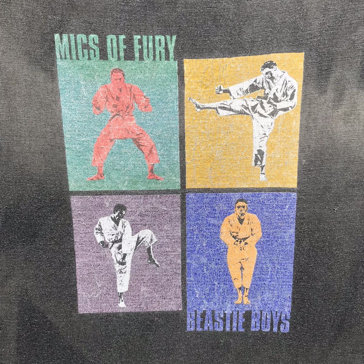 Band Tees 🔥Distressed🔥Vintage 1993 Beastie Boys Mics Of Fury Rap Tees Size US L / EU 52-54 / 3 - 18 Thumbnail