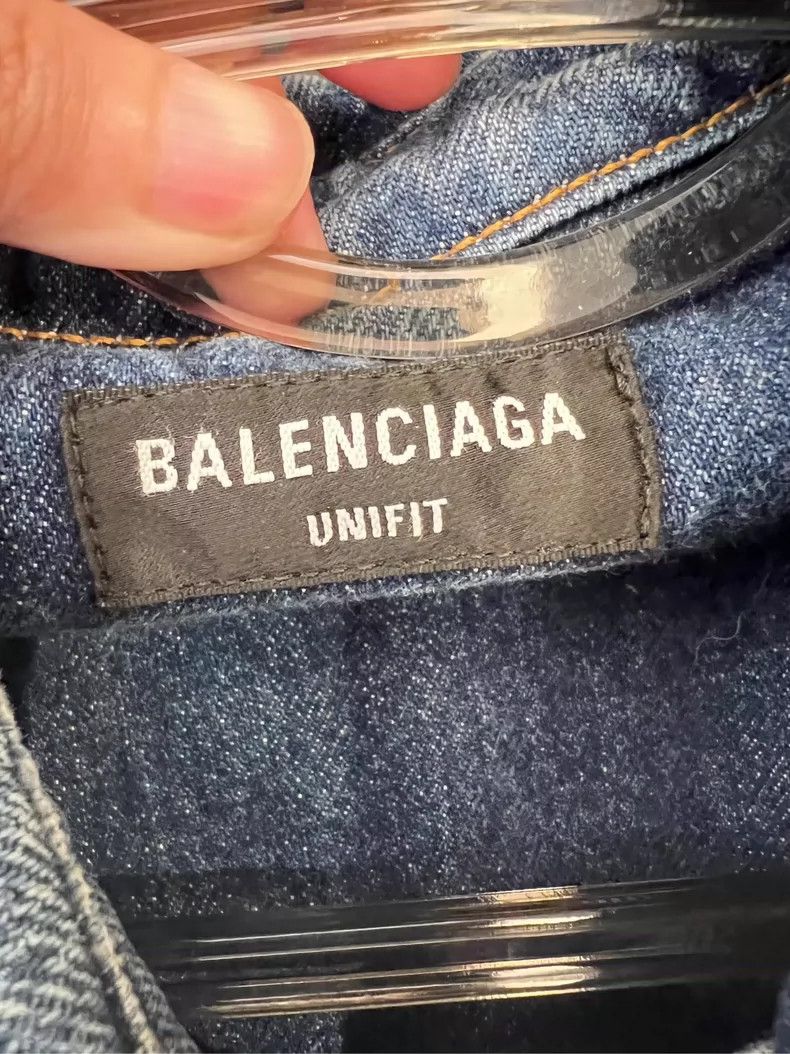 Balenciaga Balenciaga Pearl button blue denim vest Size US XXS / EU 40 - 3 Thumbnail