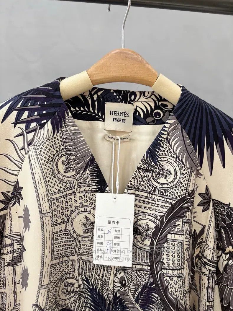 Hermes Hermes Printed Silk Baseball Zip-Up Jacket Size XS / US 0-2 / IT 36-38 - 3 Thumbnail