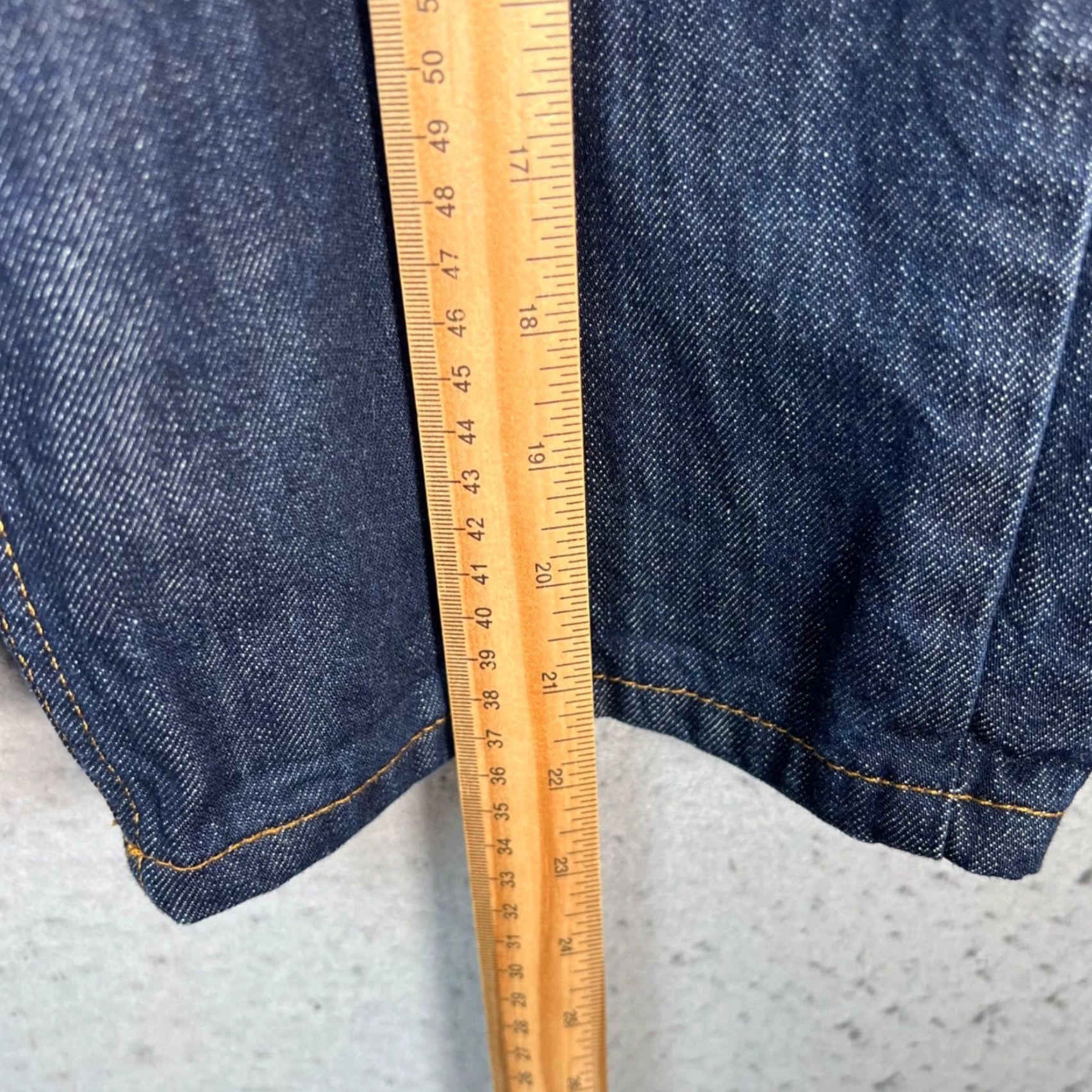 Denime DRAM Jeans Bermuda Denim Shorts 31 Mens 100% Cotton Baggy Blue Pocket 5-Pocket Inseam 12in Mid Rise Summer Vintage Mens Size US 31 - 6 Thumbnail