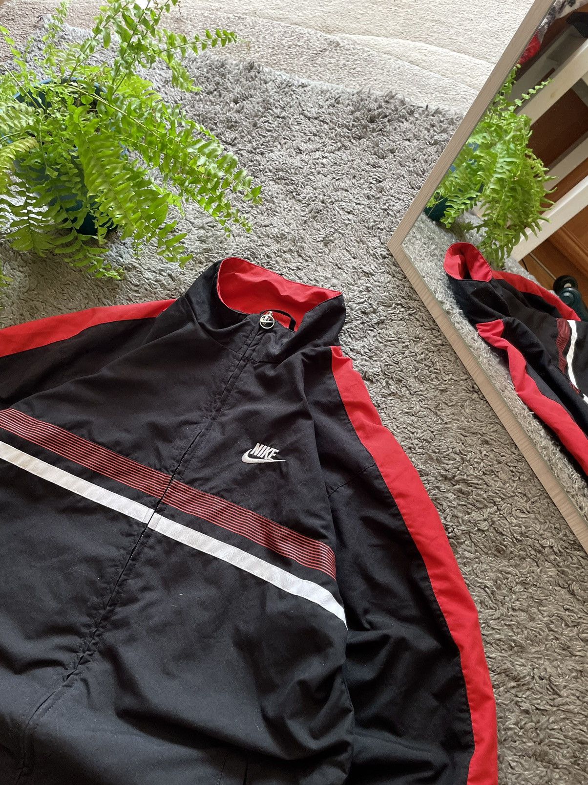 Nike × Vintage 00s Nike Vintage Light Jacket Streetwear Logo Swoosh Size US M / EU 48-50 / 2 - 4 Thumbnail