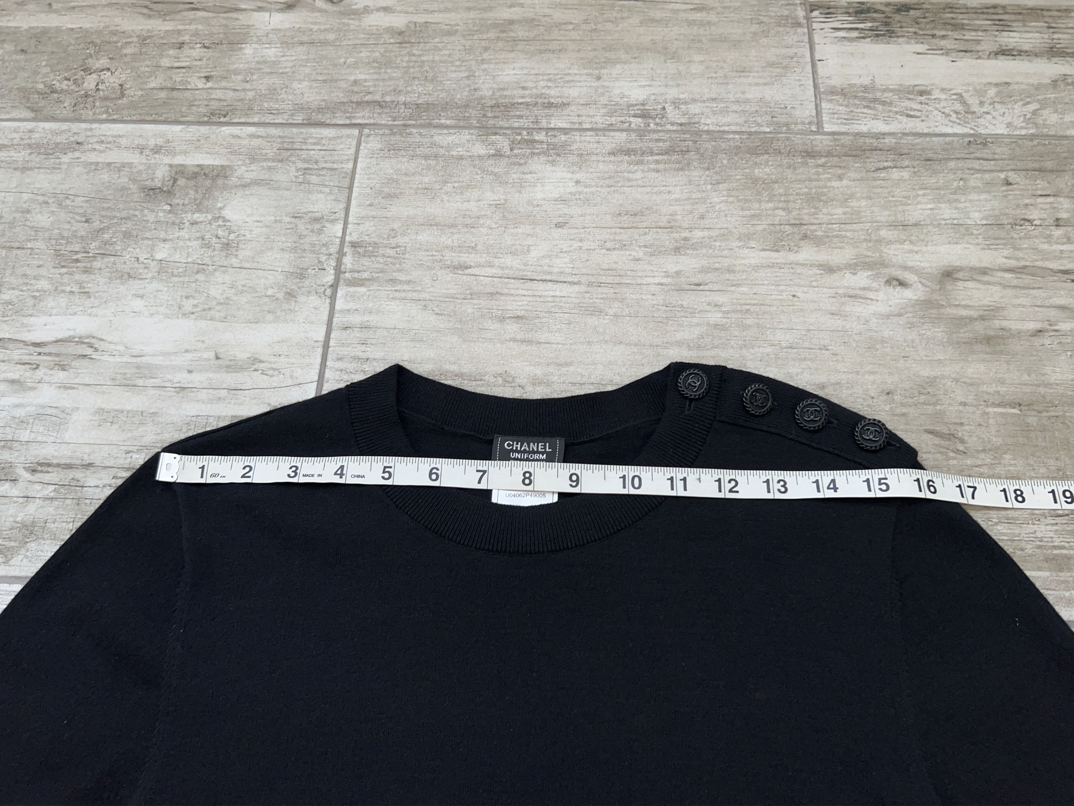 Chanel Womens Chanel Button Logo Black Authentic Sweater Pullover Size S / US 4 / IT 40 - 4 Thumbnail