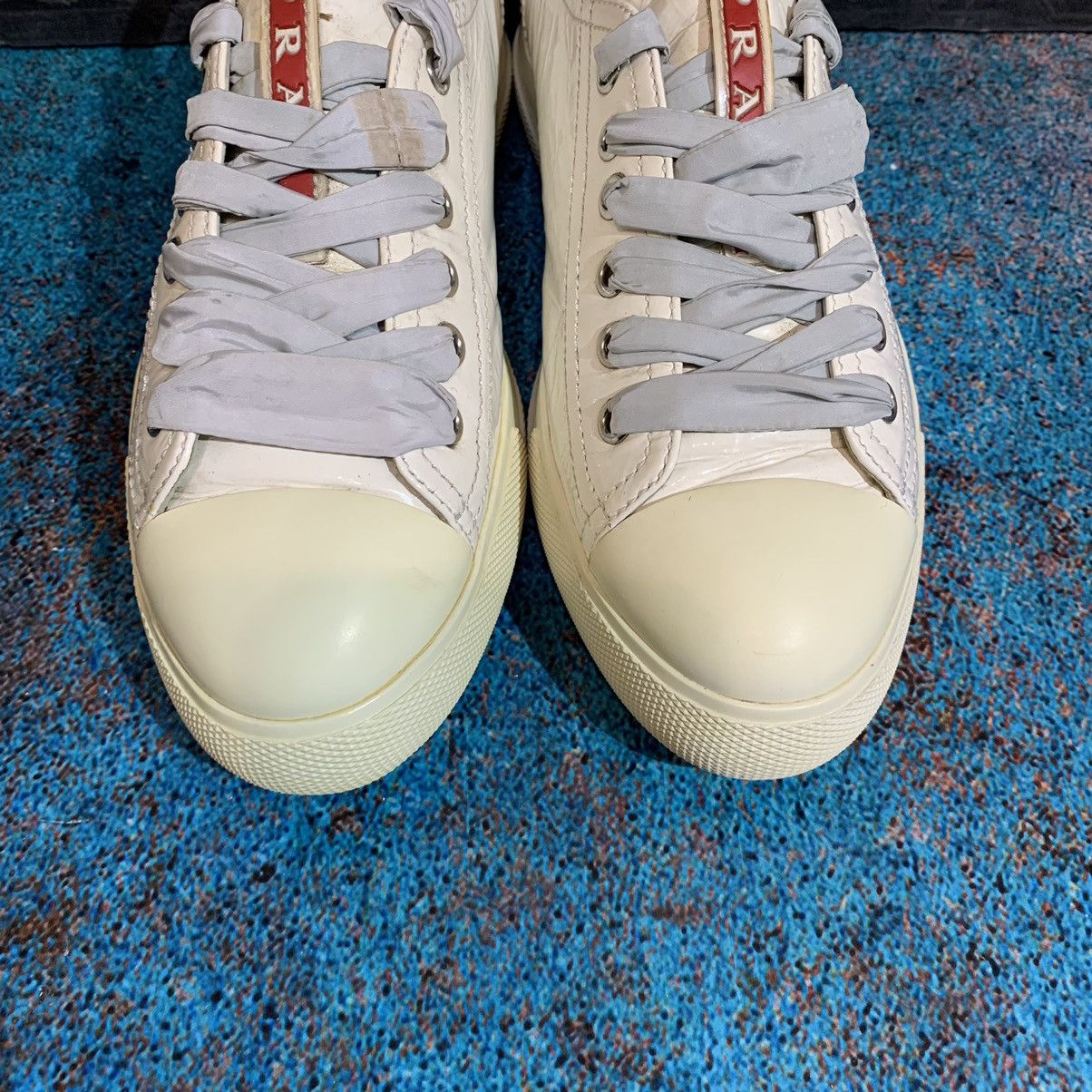 Prada × Vintage Prada Red Tab Leather Sneakers Size 35.5 Size US 5.5 / IT 35.5 - 6 Thumbnail