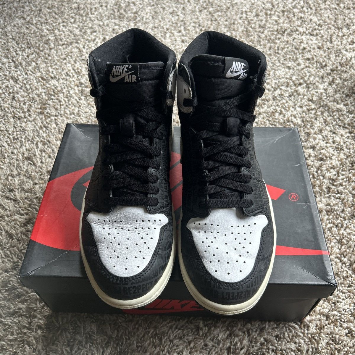 Jordan Brand Air Jordan 1 High OG Derek Jeter Re2pect Size US 8.5 / EU 41-42 - 4 Thumbnail