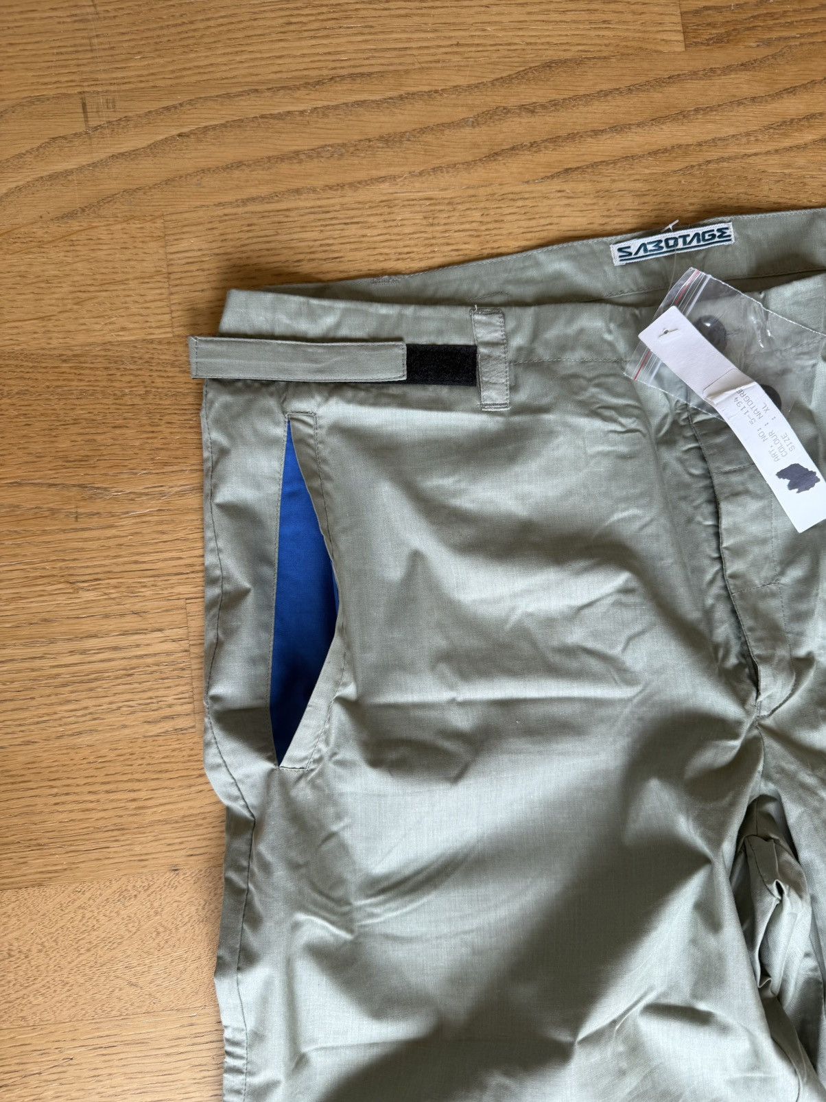 Walter Van Beirendonck NOS Early 90‘s Sabotage - Velcro Cropped pants Size US 35 - 2 Thumbnail