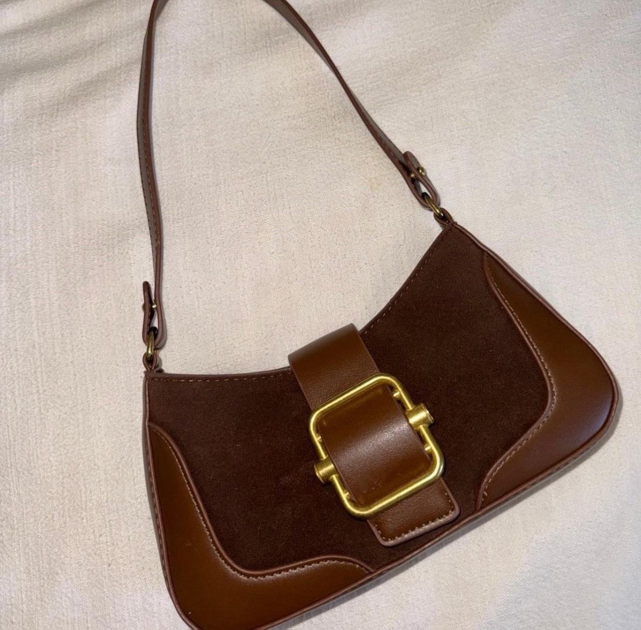 Other Brown leather shoulder bag with gold buckle #leatherbag Size ONE SIZE - 1 Thumbnail