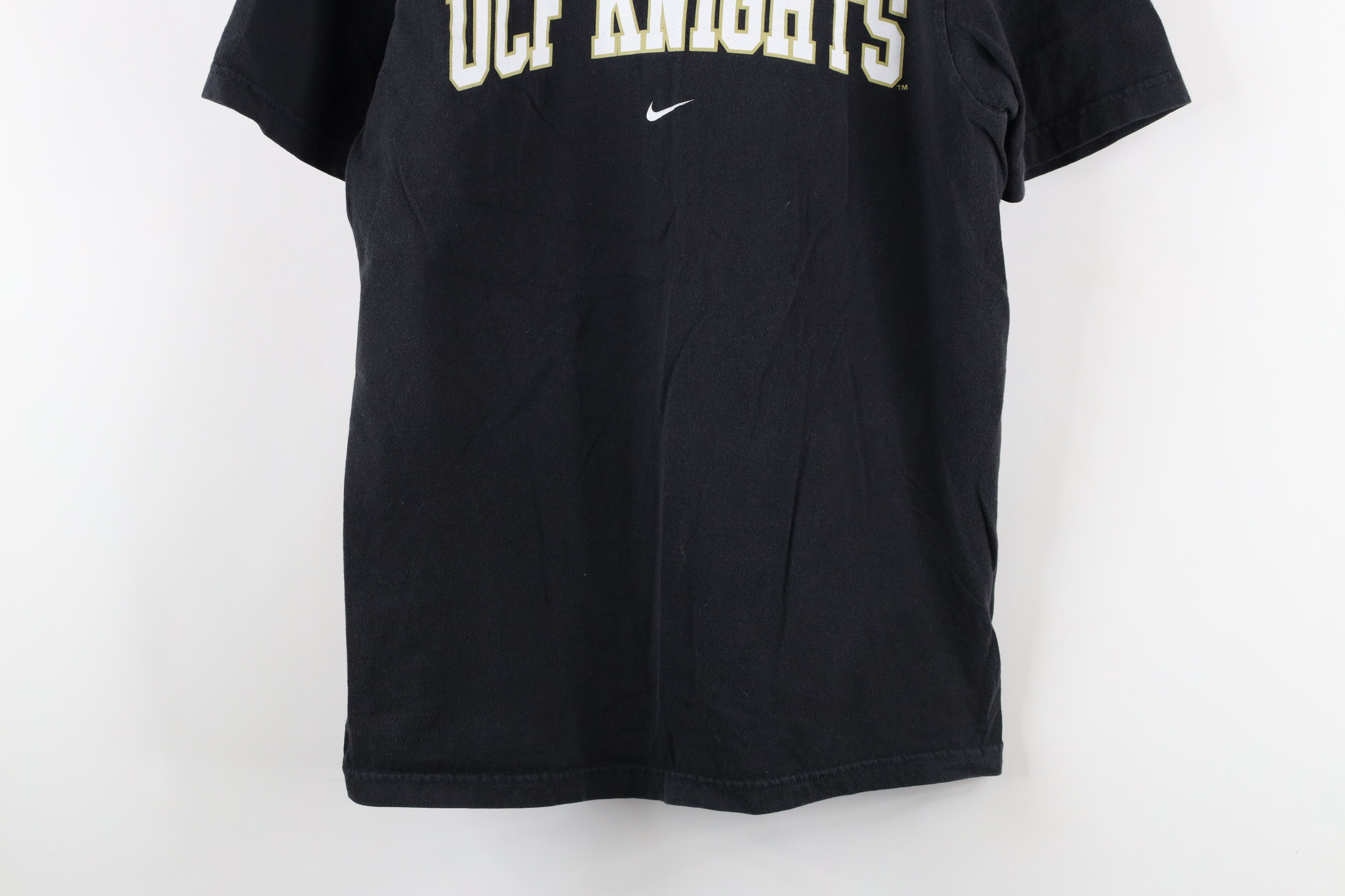 Vintage Vintage Nike Swoosh University of Central Florida T-Shirt Size US S / EU 44-46 / 1 - 3 Thumbnail