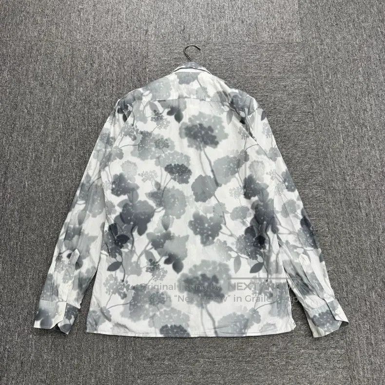 Fendi Fendi size 39 Ink and floral shirt Size US M / EU 48-50 / 2 - 5 Thumbnail