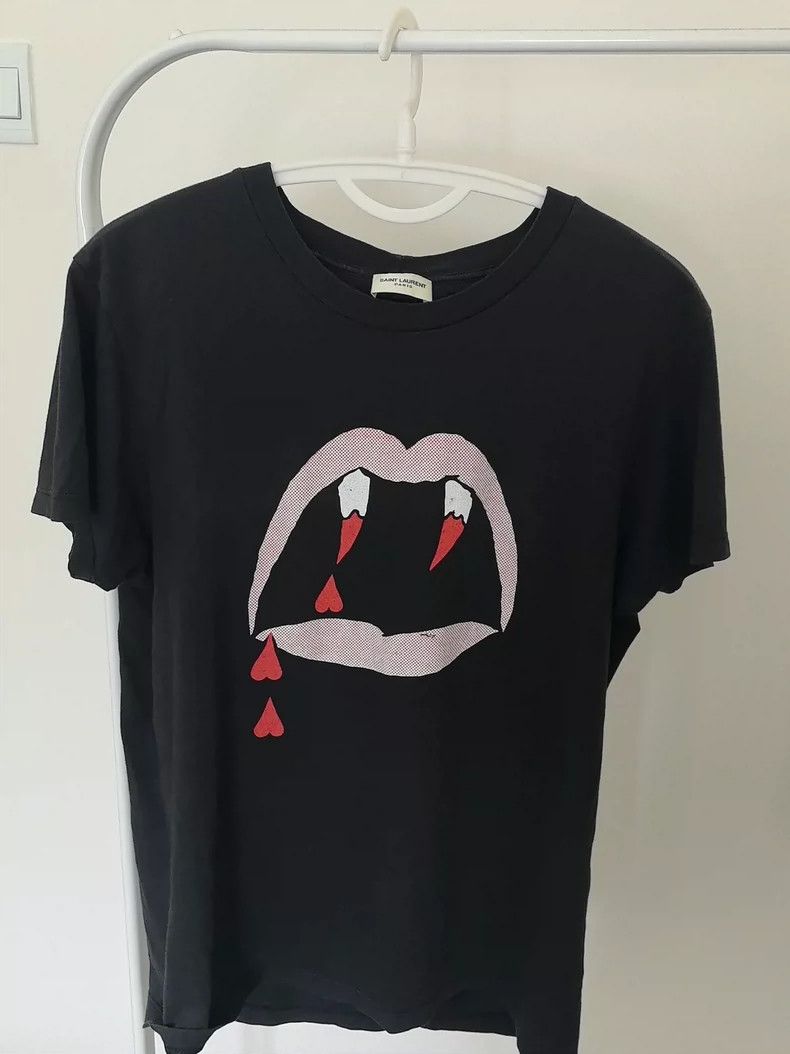 Saint Laurent Paris Saint laurent paris Blood Teeth Short Sleeve 2506-Nextarrow Size US XS / EU 42 / 0 - 1 Thumbnail