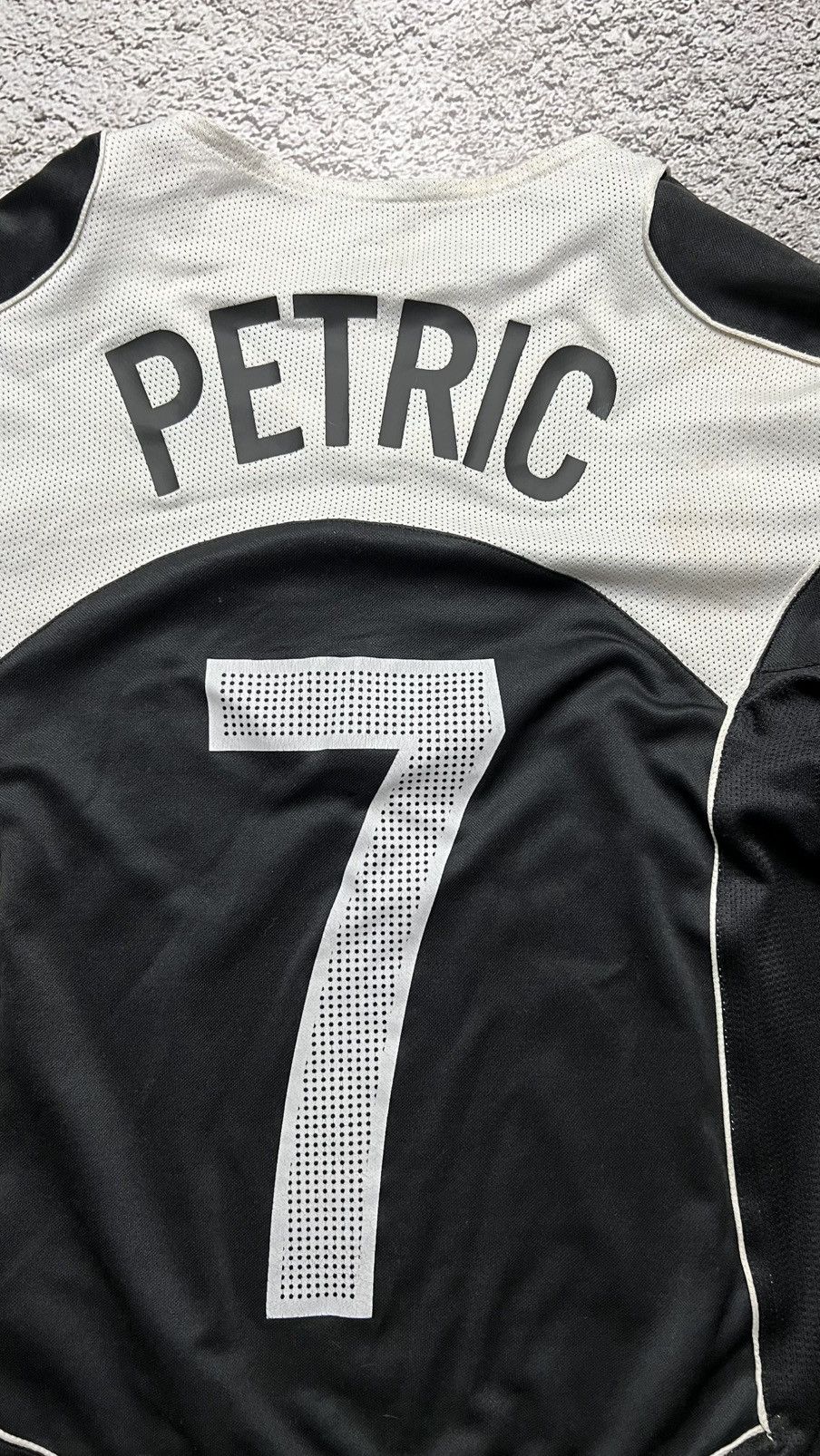 Nike 2004-2006 FC Basel Switzerland Mladen Petric nike jersey Size US XS / EU 42 / 0 - 7 Thumbnail