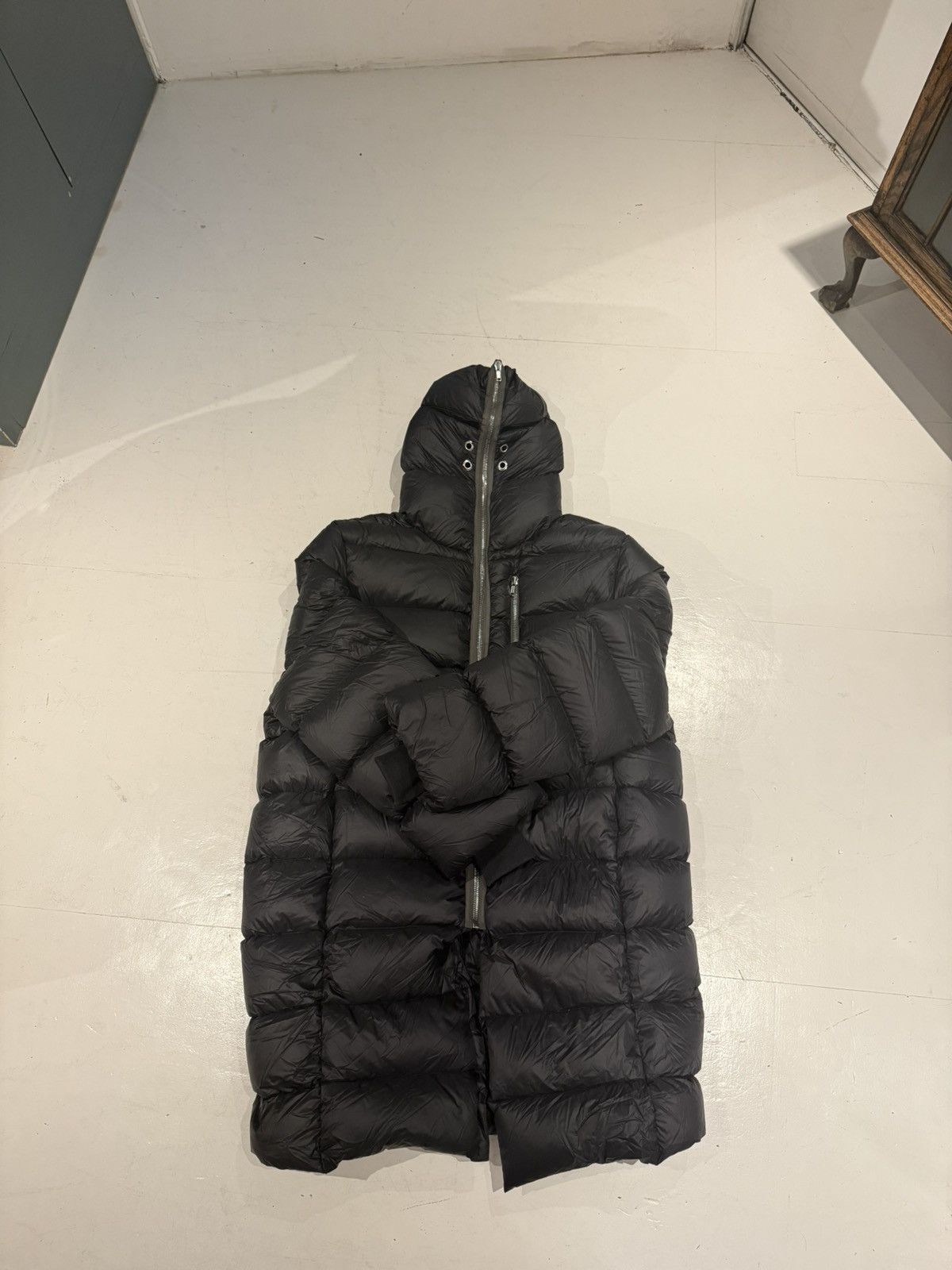 Rick Owens × Rick Owens Drkshdw Rick Owens • Black Jumbo Gimp Down Coat Size US M / EU 48-50 / 2 - 6 Thumbnail