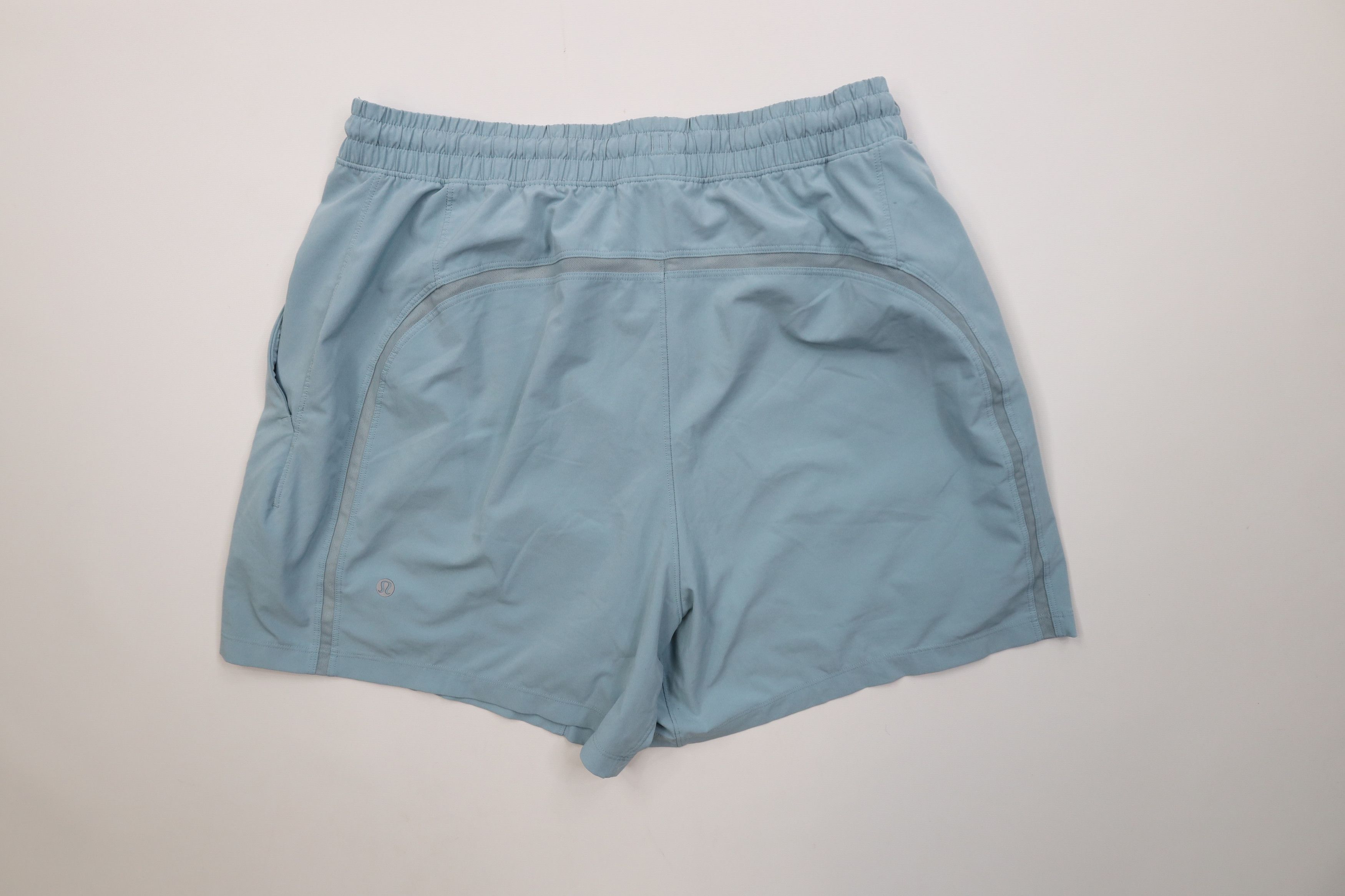 Lululemon Lululemon Pacebreaker Gym Running Jogging Shorts Light Blue Size US 34 / EU 50 - 8 Thumbnail