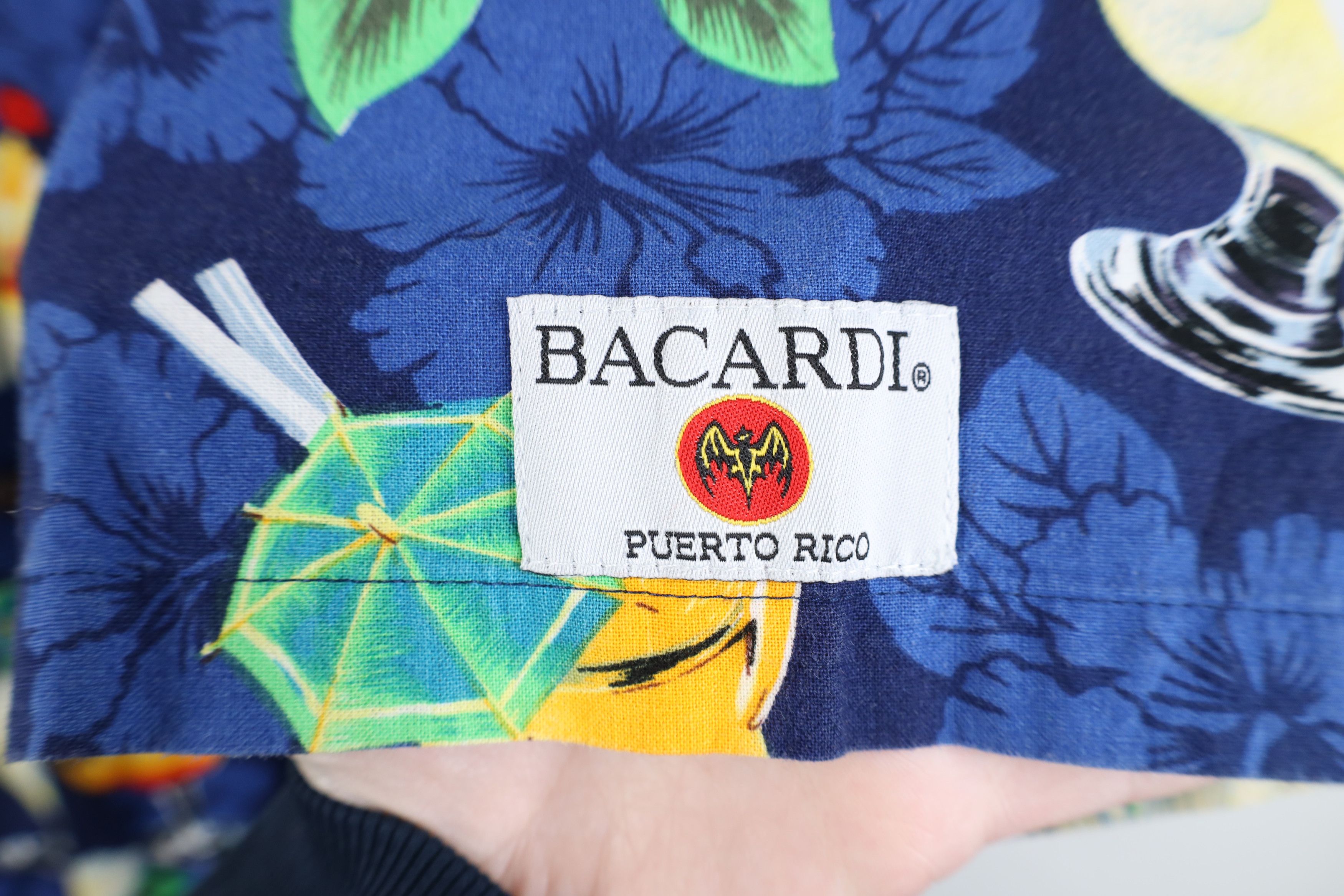 Vintage Vintage 90s Flower Beach Luau Hawaiian Button Shirt USA Size US XL / EU 56 / 4 - 4 Thumbnail