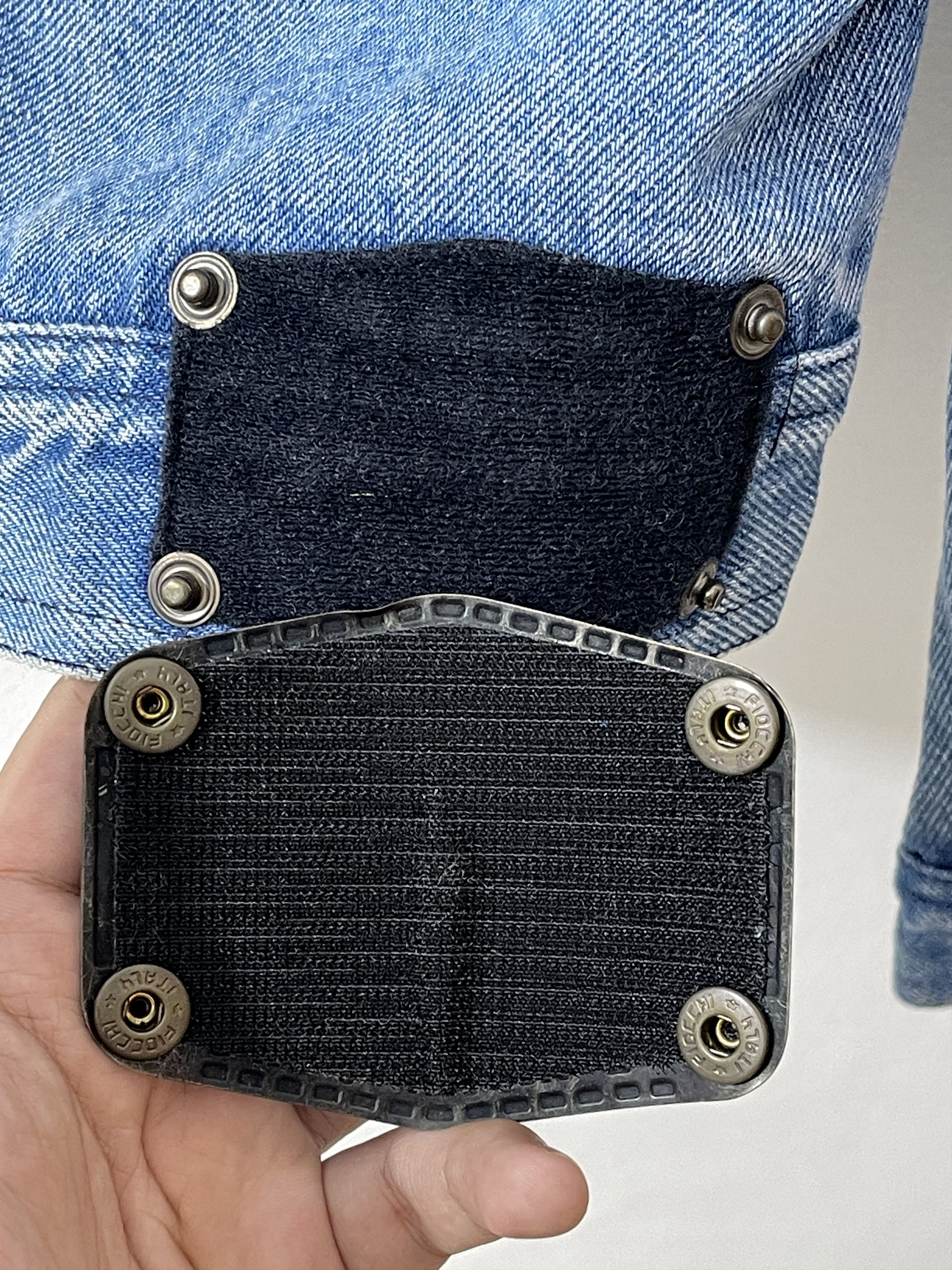 Armani Vintage 80s Armani Jeans Archive 10th Anniv Denim Jacket Size US S / EU 44-46 / 1 - 7 Thumbnail