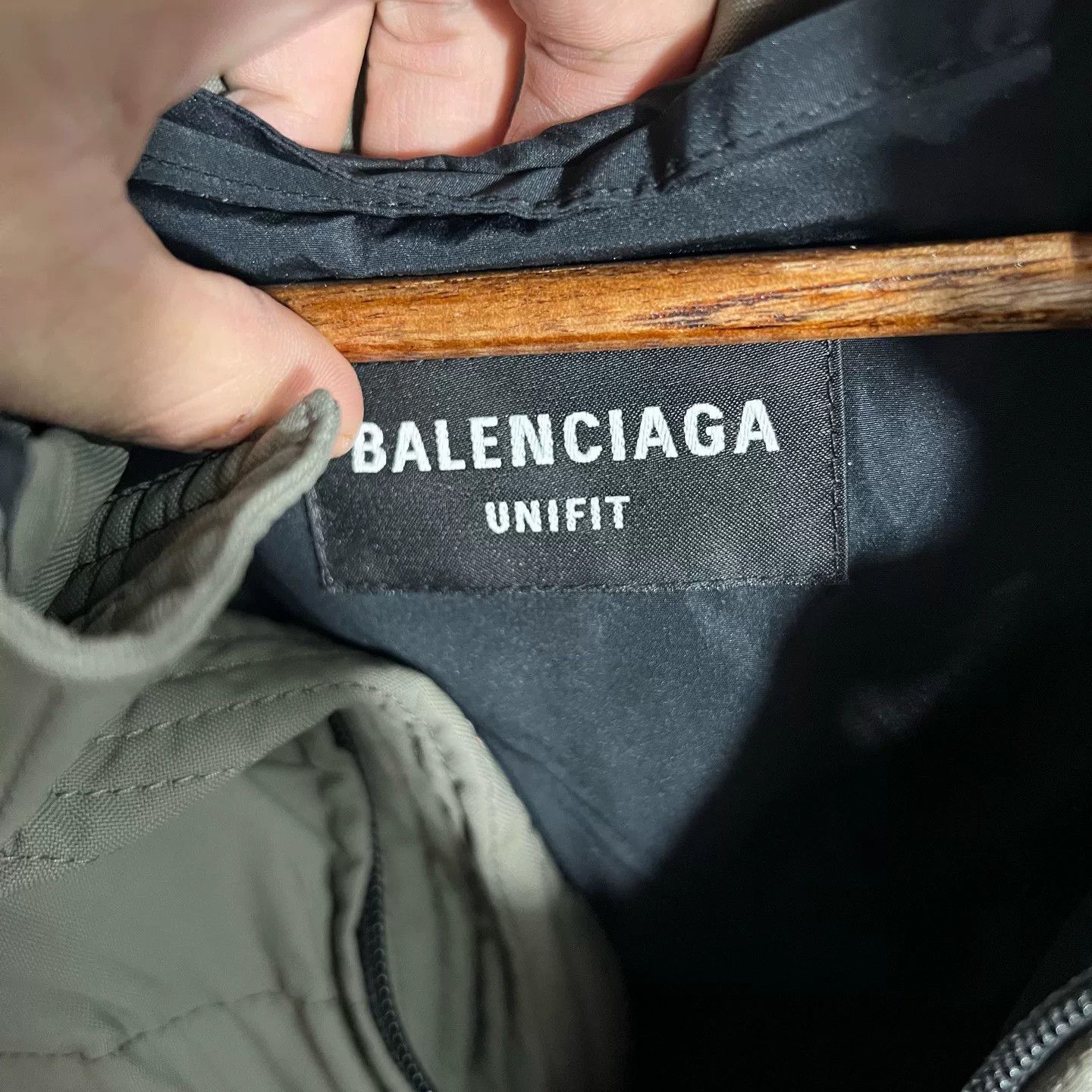 Balenciaga balenciaga quilted down jacket in olive green Size US S / EU 44-46 / 1 - 3 Thumbnail