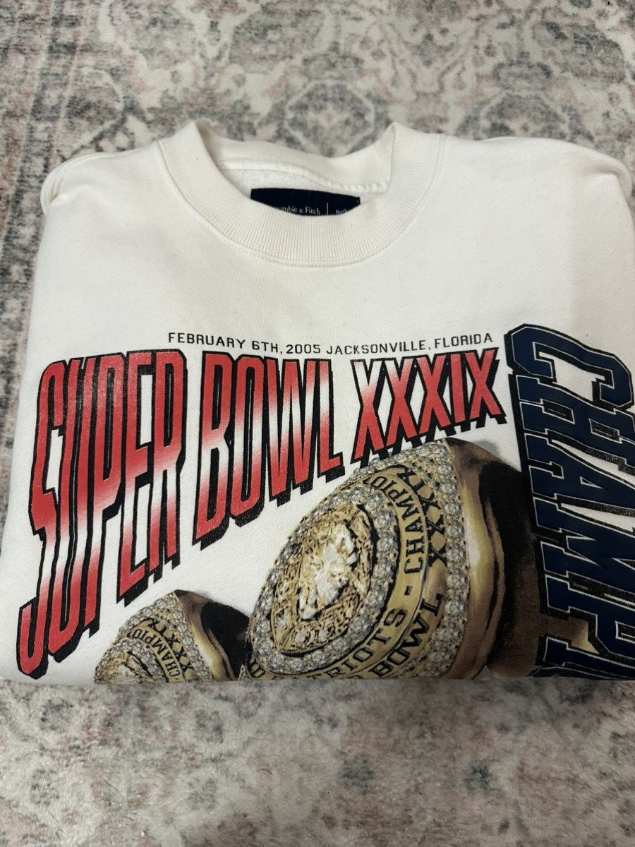 Abercrombie & Fitch Super Bowl Graphic Crewneck Size US M / EU 48-50 / 2 - 4 Thumbnail