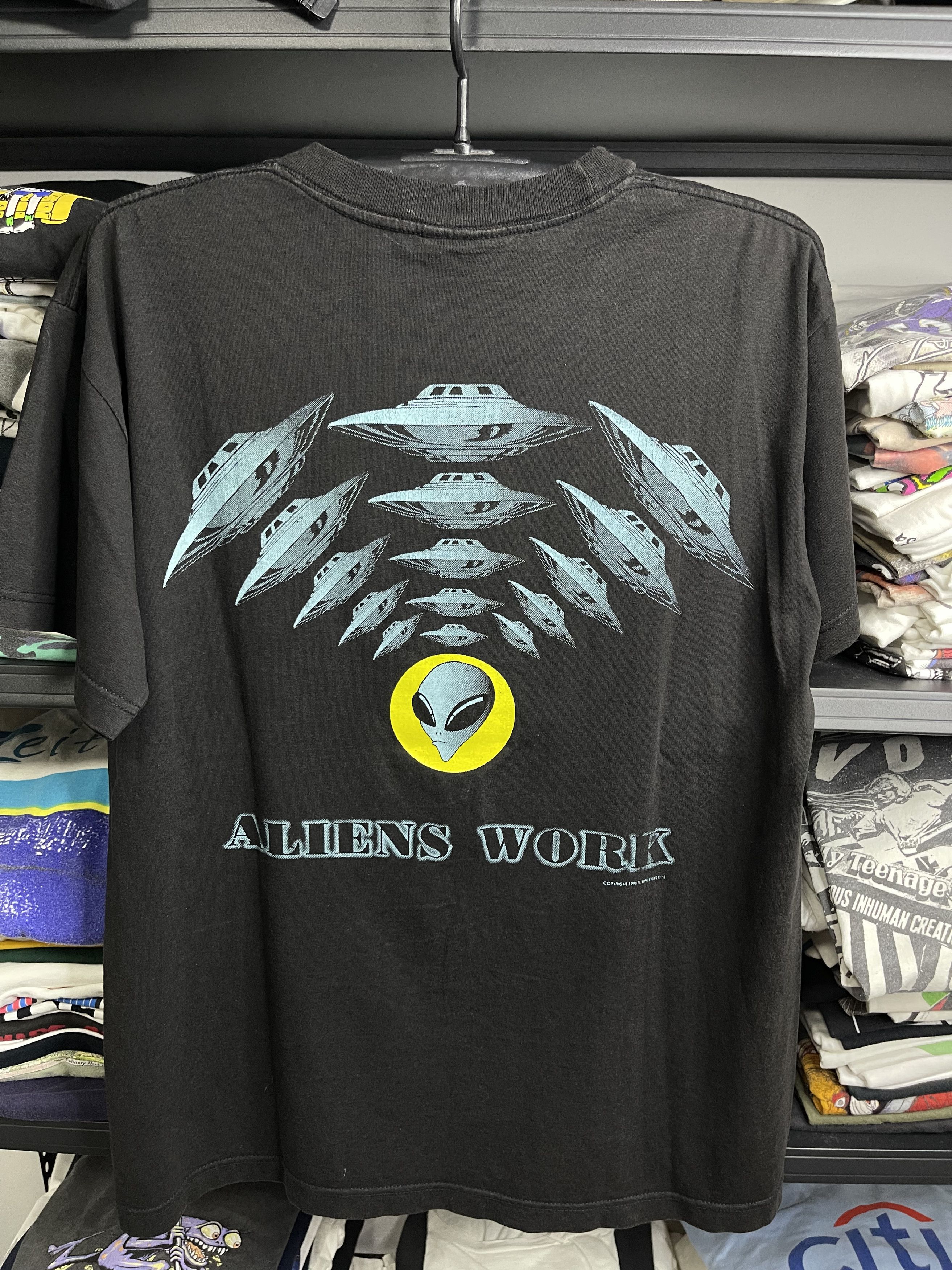 Alien Workshop Vintage Alien Workshop 1996's Graphic Tee L Size US L / EU 52-54 / 3 - 2 Thumbnail