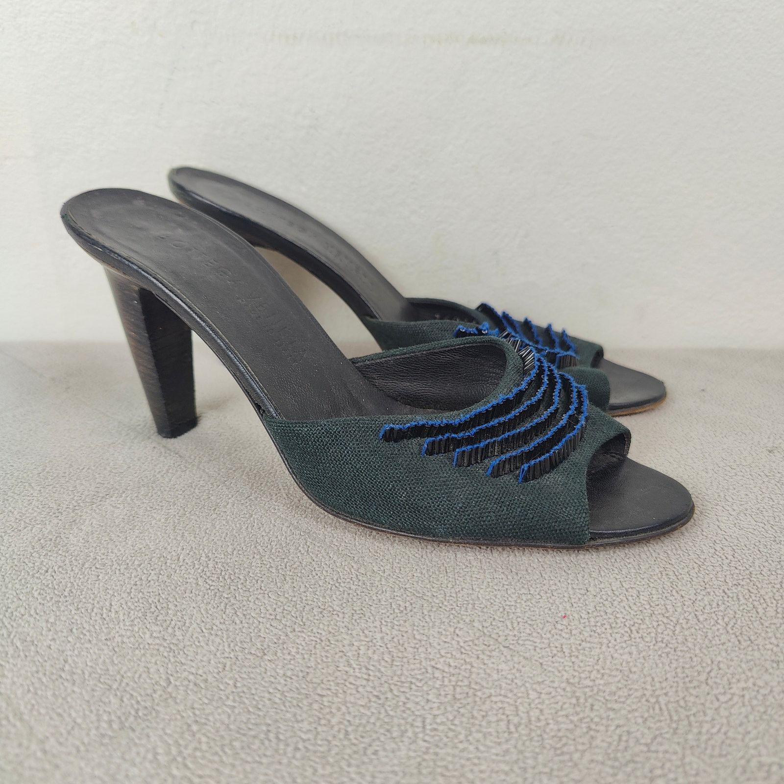 Bottega Veneta Vintage Bottega Veneta Block Heel Sandals Womens 6.5 Size US 6.5 / IT 36.5 - 1 Thumbnail