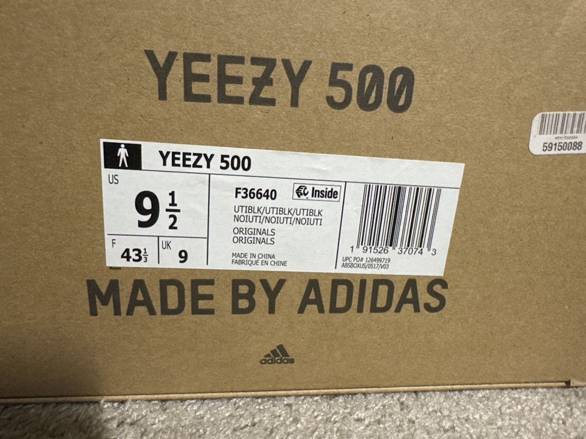 Yeezy Yeezy 500 “Utility Black” Size US 9.5 / EU 42-43 - 7 Thumbnail