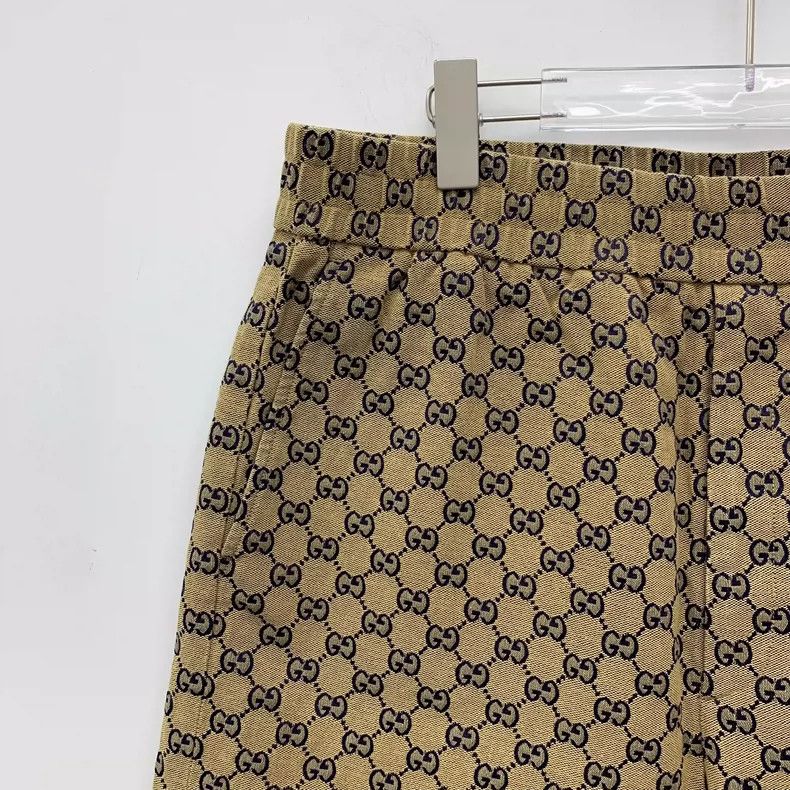 Gucci Gucci Brown logo jacquand full-print cotton casual shorts 2 Size US 36 / EU 52 - 3 Thumbnail