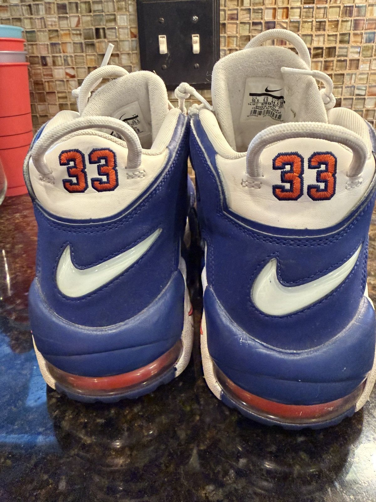 Nike Nike uptempo “knicks” Size US 11 / EU 44 - 3 Thumbnail