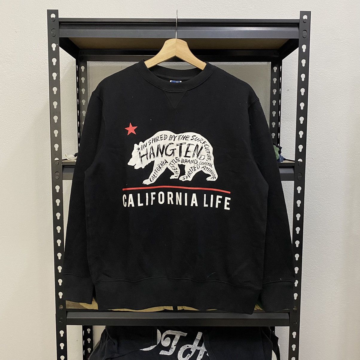 Hang Ten × Vintage Vintage Hang Ten Surfboarding Hawaii Sweatshirt Size US M / EU 48-50 / 2 - 1 Thumbnail