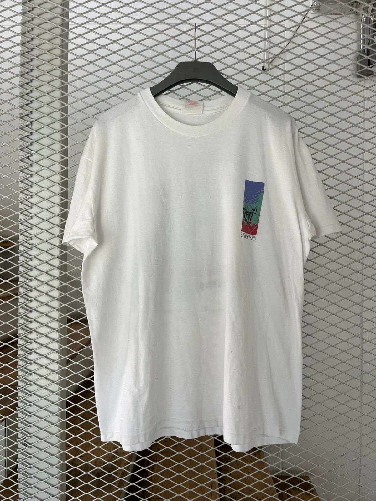Vintage Vintage Canadian Tire National Cycling Series 1993’s Tshirt Size US XL / EU 56 / 4 - 2 Thumbnail