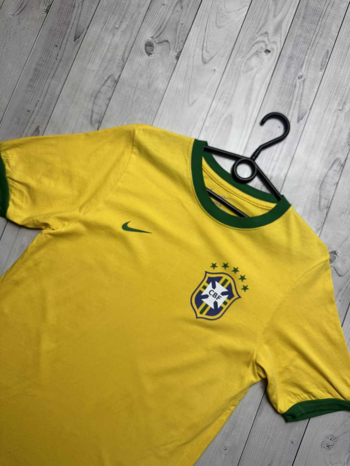 Nike × Vintage Vintage Nike Brazil soccer tee logo Brasil yellow Size US M / EU 48-50 / 2 - 2 Thumbnail