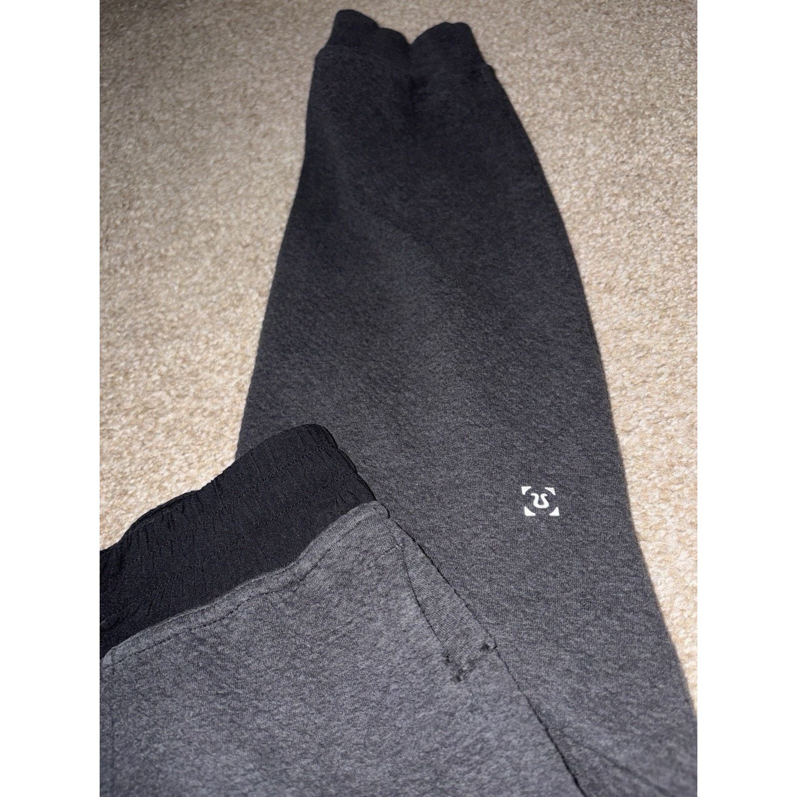 Lululemon Lululemon At Ease Textured Double Knit Joggers Mens Medium Size US 32 / EU 48 - 6 Thumbnail
