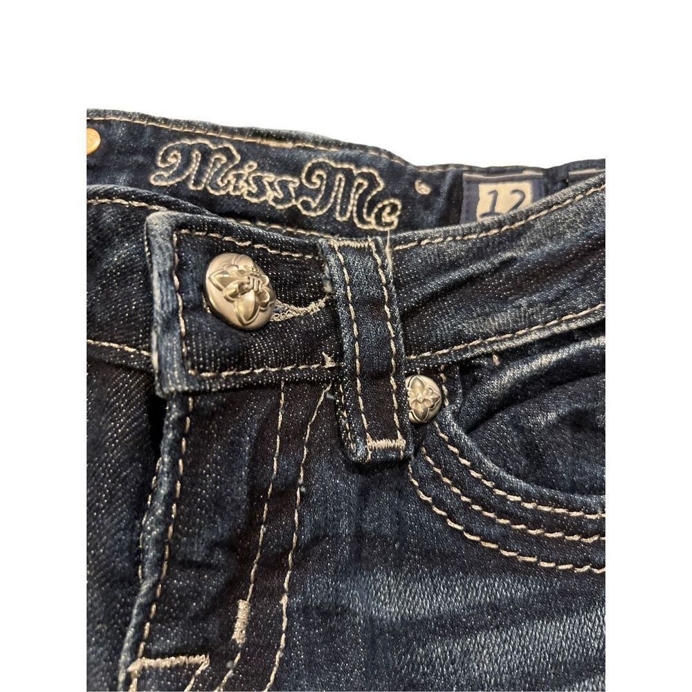 Miss Sixty MISS ME Rhinestones embroidered capri jeans Size 27" / US 4 / IT 40 - 4 Thumbnail