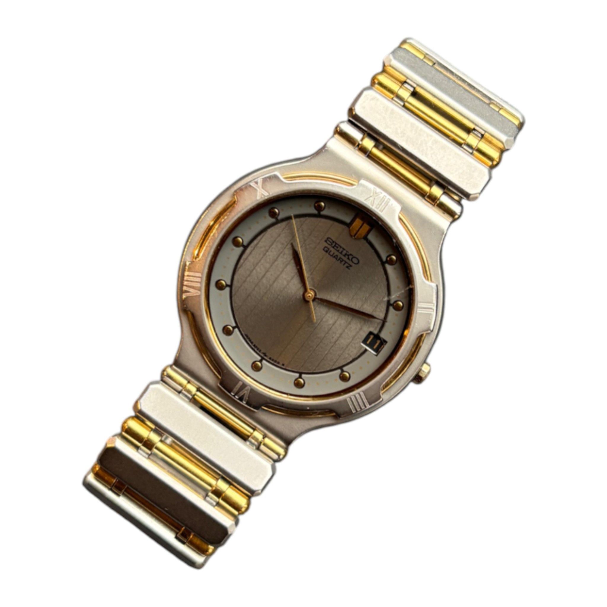 Seiko Seiko 5P22-6020 Two Tone Guiloche Dial Size 36 - 4 Thumbnail