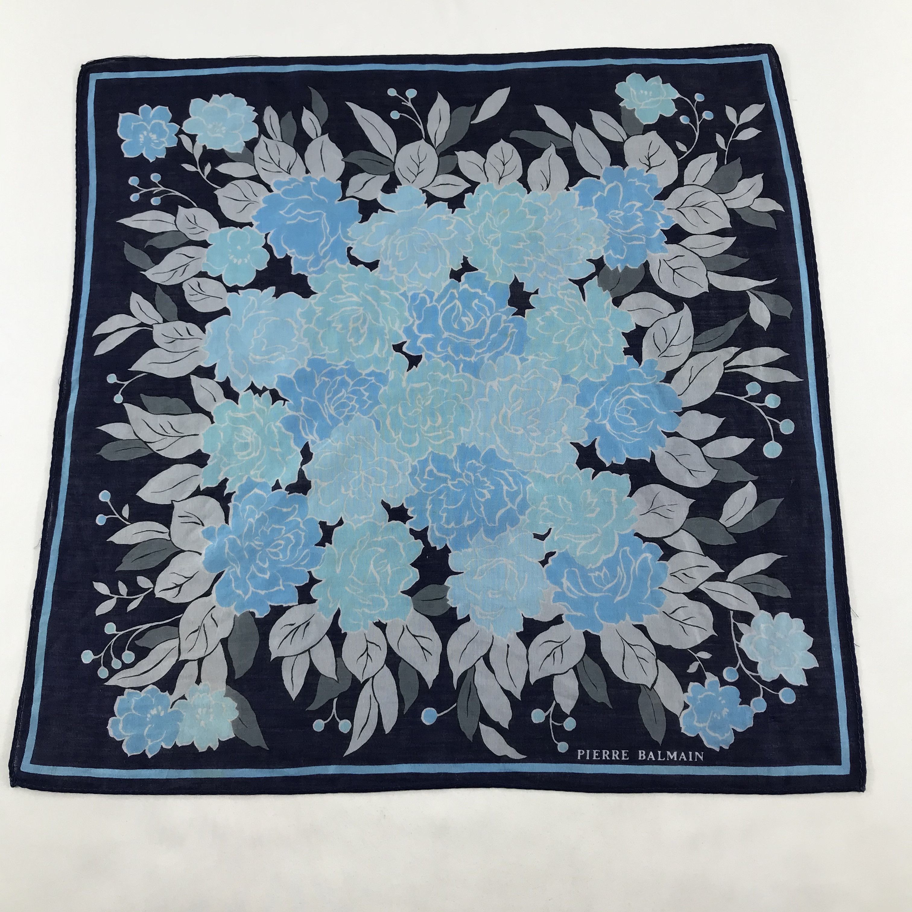 Vintage Pierre Balmain Handkerchief Neckerchief Bandana H52 Size ONE SIZE - 3 Thumbnail